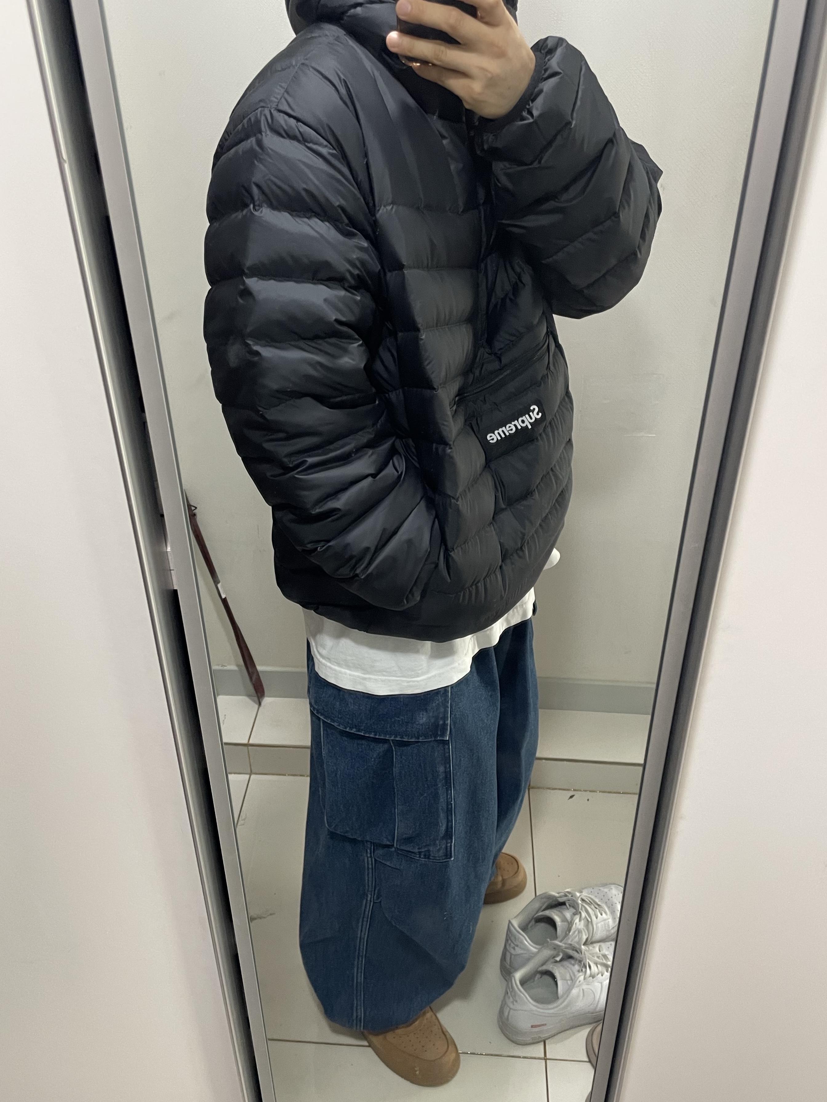 Supreme Micro Down Half Zip Hooded Pullover Black - 25FW 착용 스타일