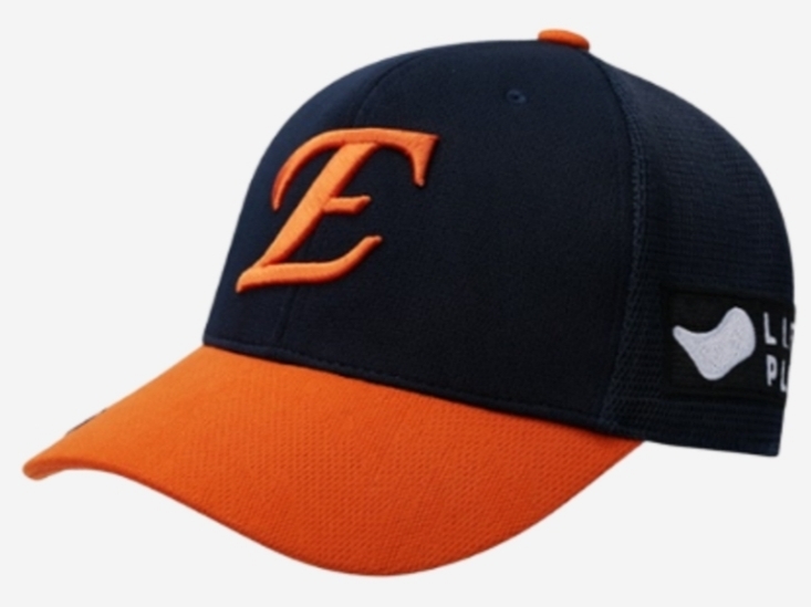 Hanwha Eagles 40th Legacy Authentic Cap Navy 착용 스타일