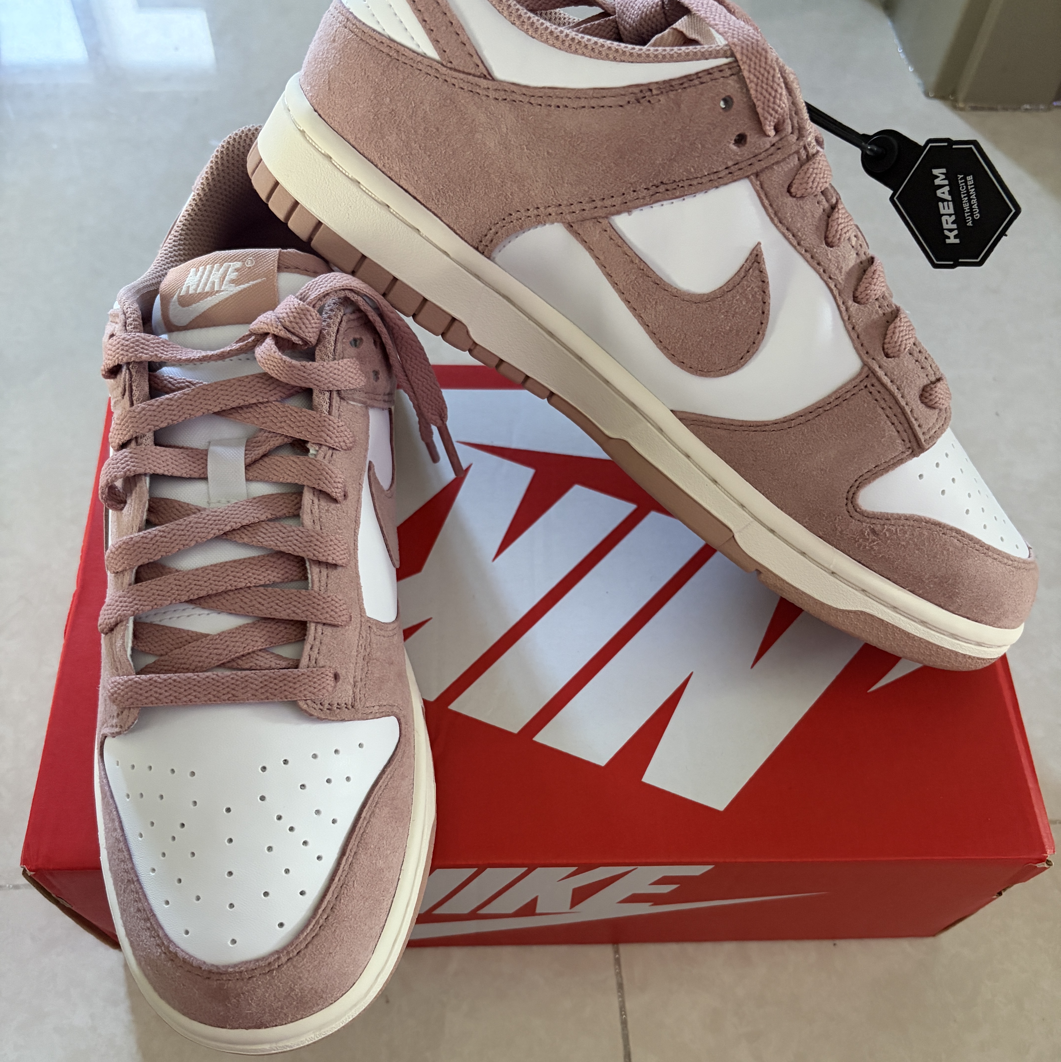 (W) Nike Dunk Low White Sail 착용 스타일