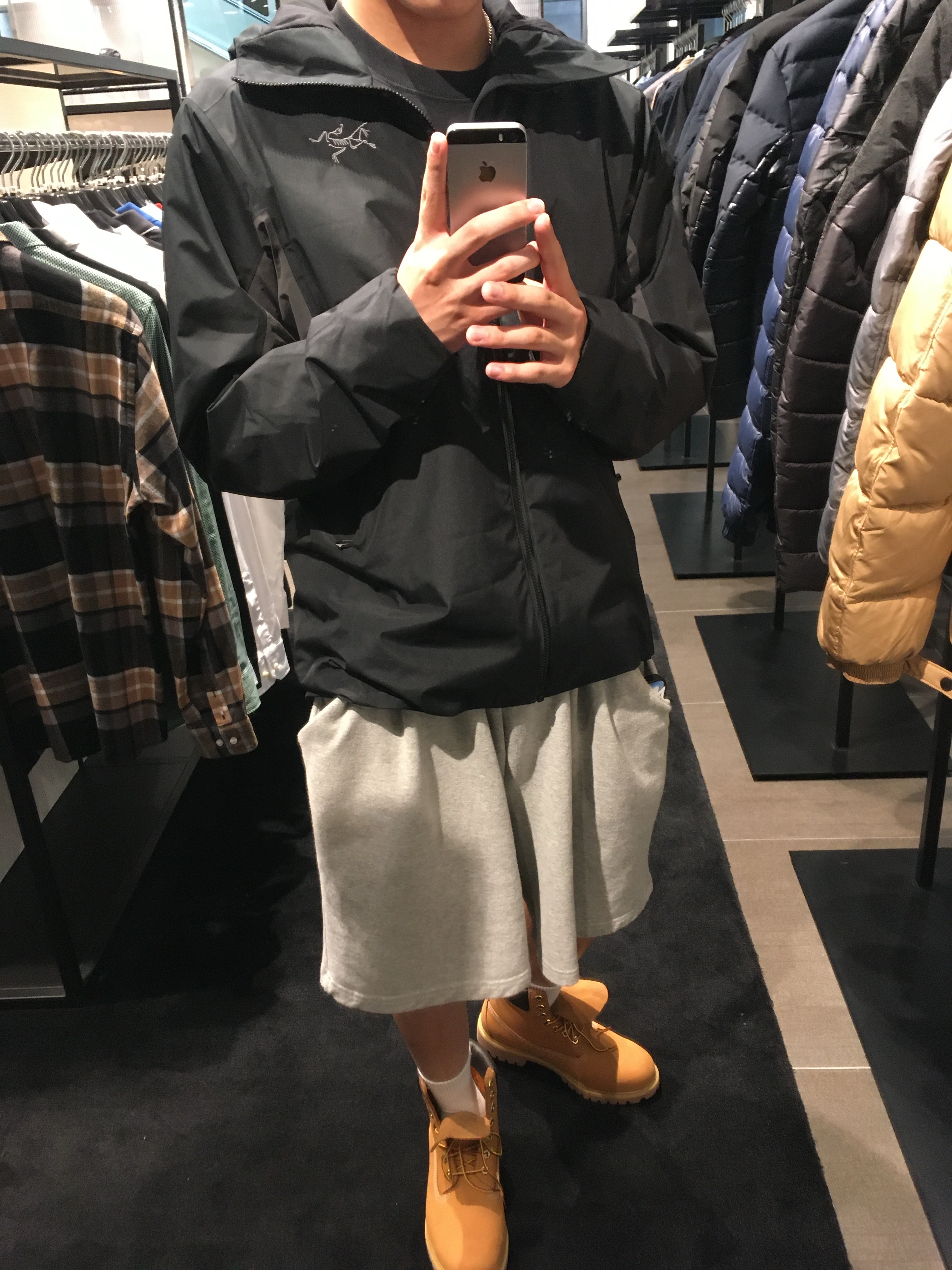 Timberland Premium 6 inch Waterproof Boot Wheat Nubuck - Wide, Arc'teryx Solano Insulated Hoody Black Graphite 착용 스타일