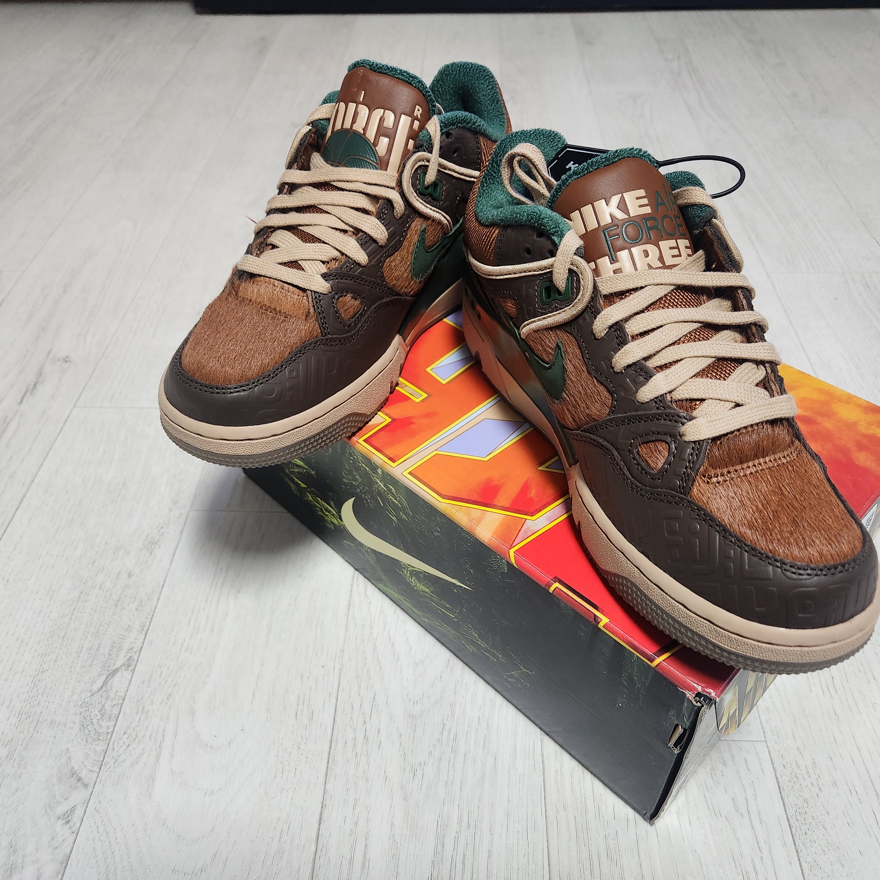Nike x Nigo Air Force 3 Low SP Baroque Brown and Pecan 착용 스타일 - 3