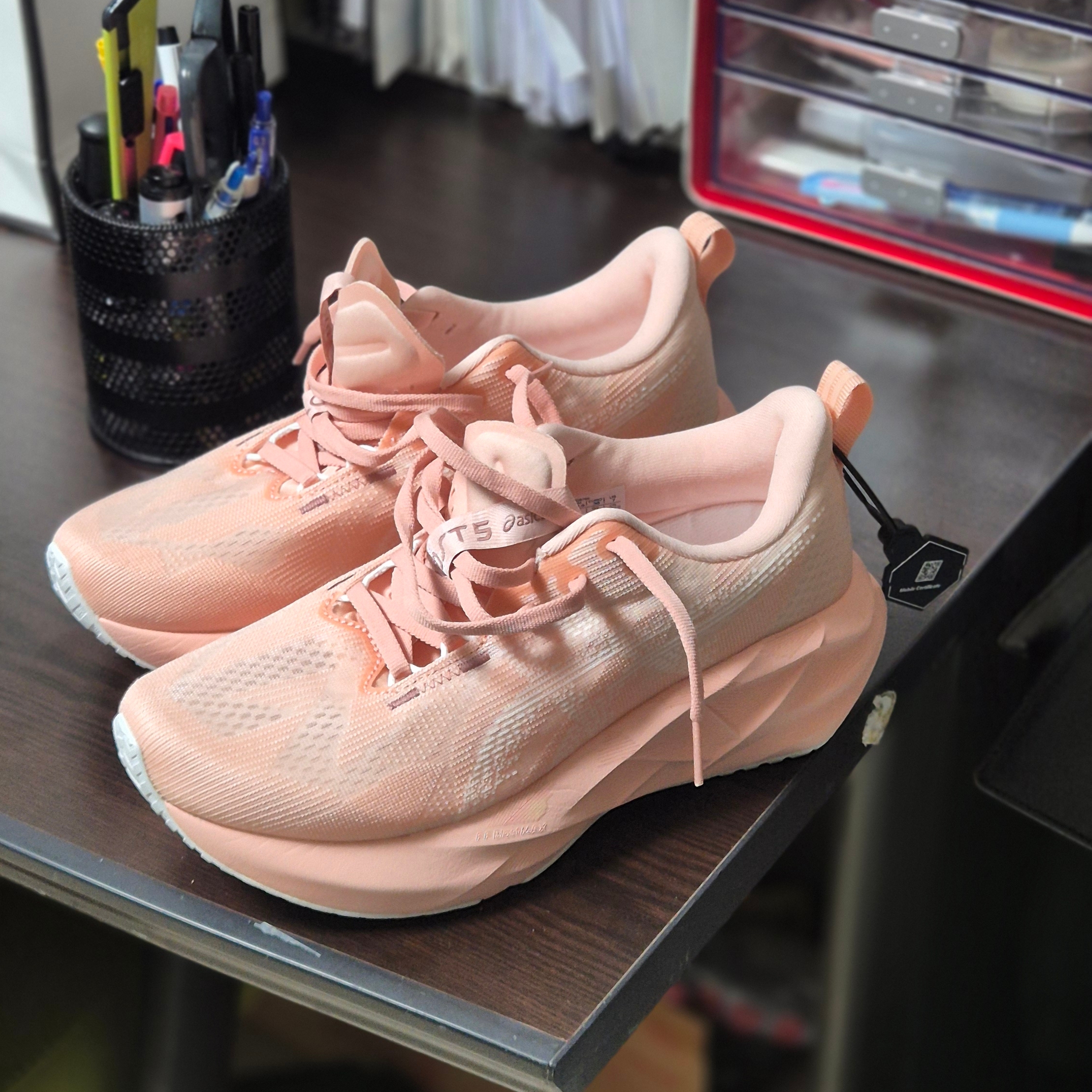 (W) Asics Novablast 5 Breeze White 착용 스타일