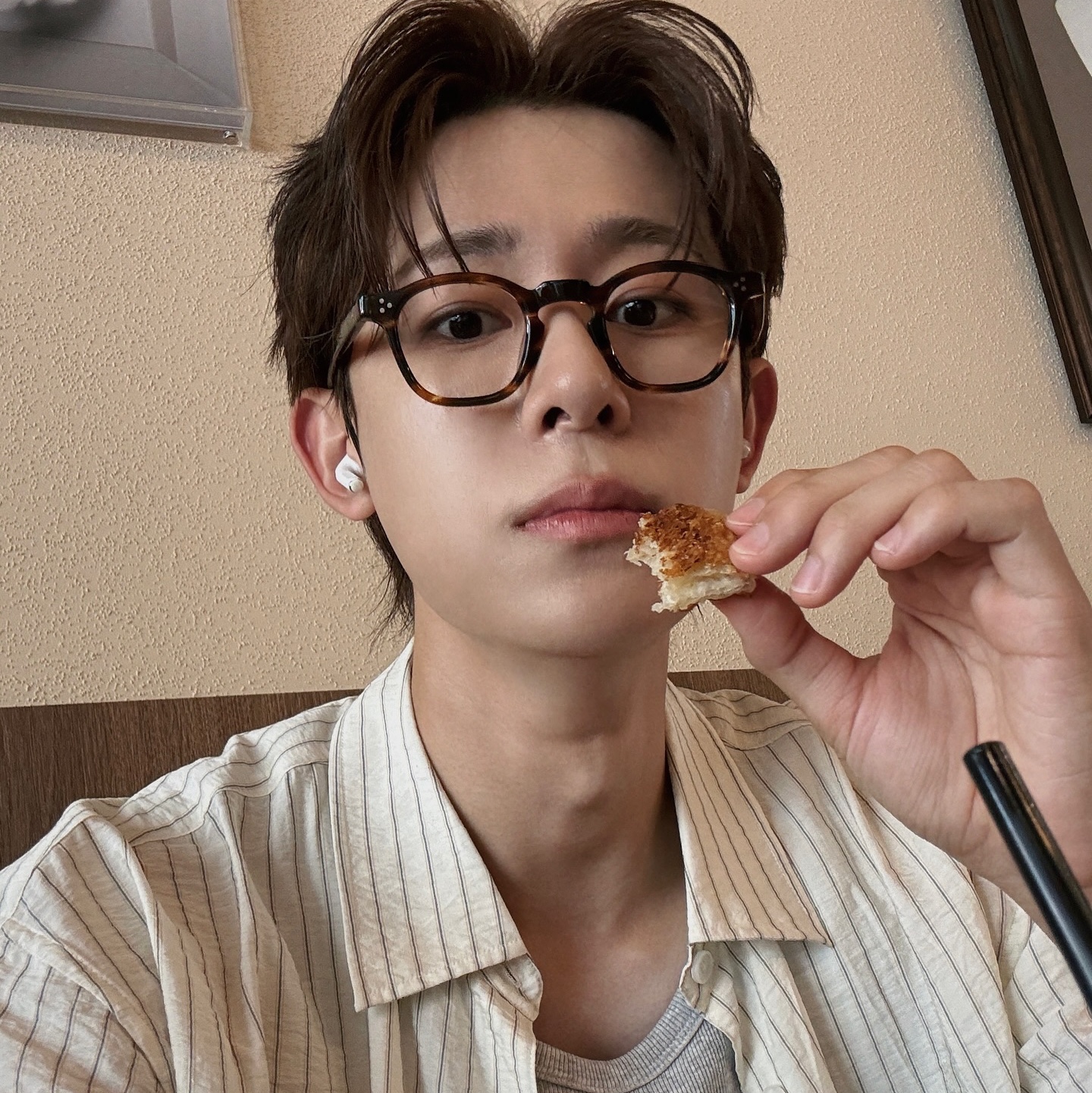 lash Lunettes 01 Havana 착용 스타일 - 1