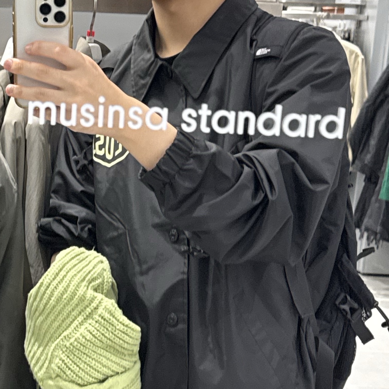 Deus Ex Machina Korea College Coach Jacket Black 착용 스타일