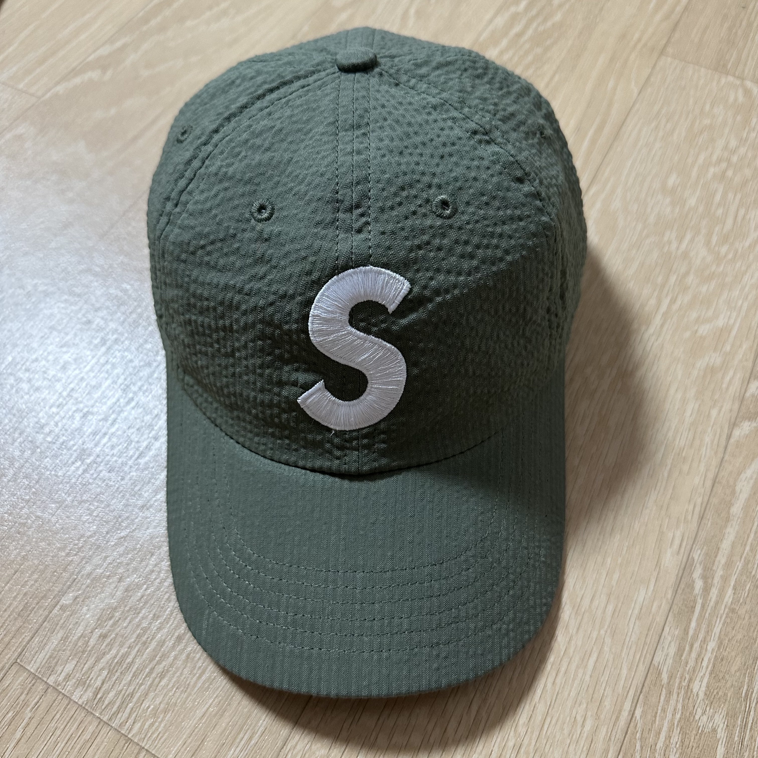 Supreme Seersucker S Logo 6-Panel Green - 24SS 착용 스타일