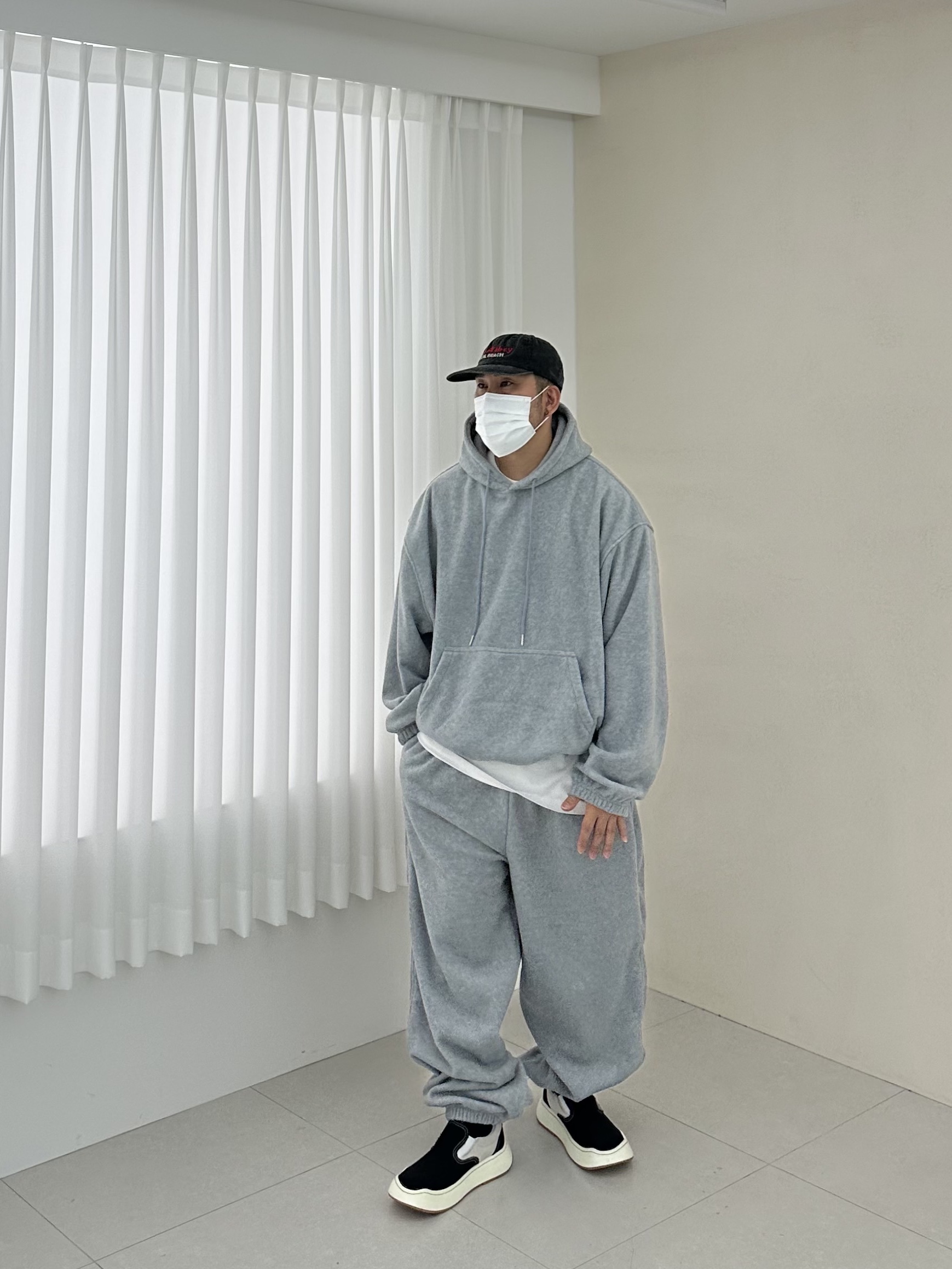 Ader Error Log; Lad Noir 착용 스타일 - 1