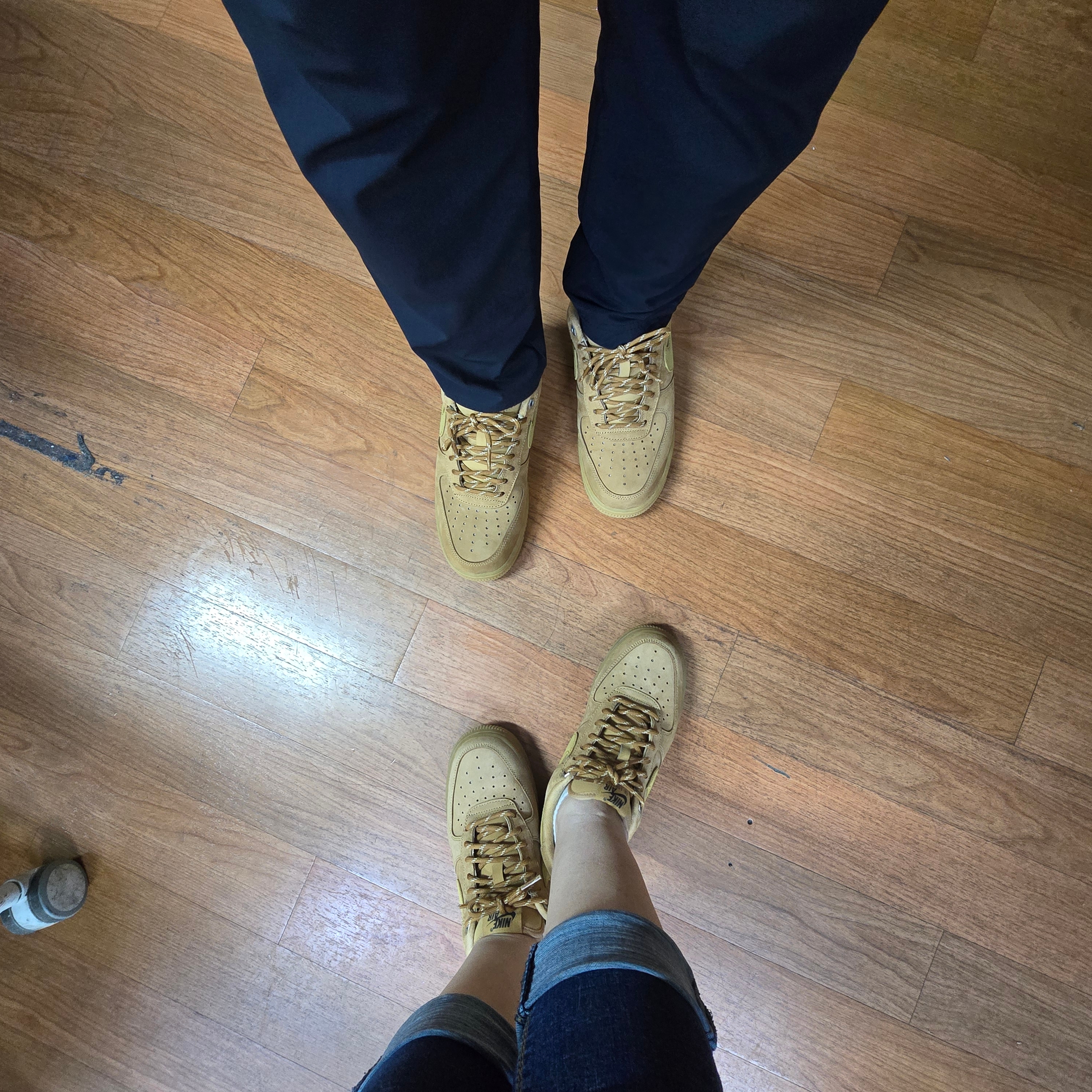 (W) Nike Air Force 1 '07 WB Flax Wheat 착용 스타일