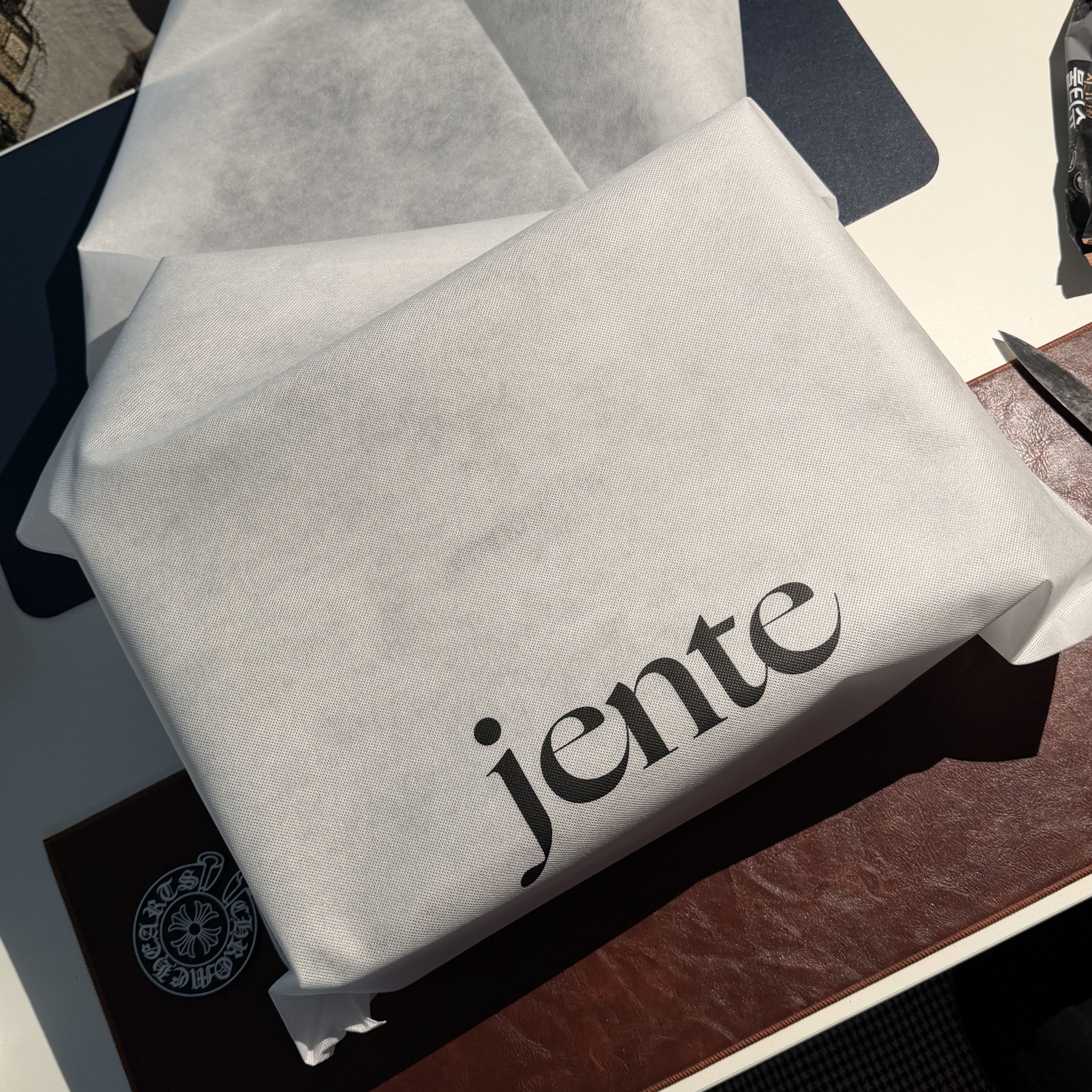 Nonnod Sulfur Dye Serge Bomber Jacket Vintage Khaki, Balenciaga Basketball Sneakers Silver Black 착용 스타일 - 5