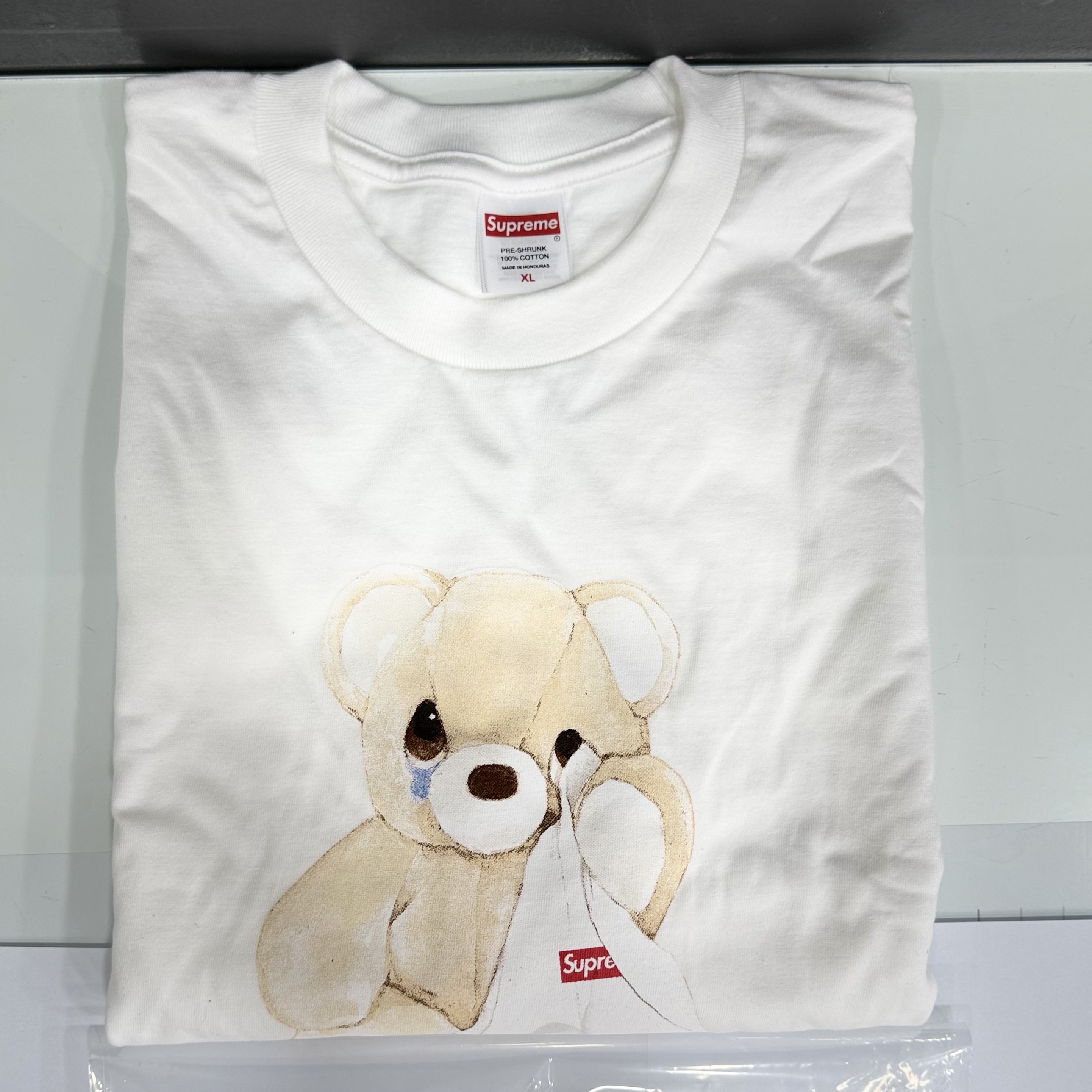Supreme Bear T-Shirt White - 25SS 착용 스타일