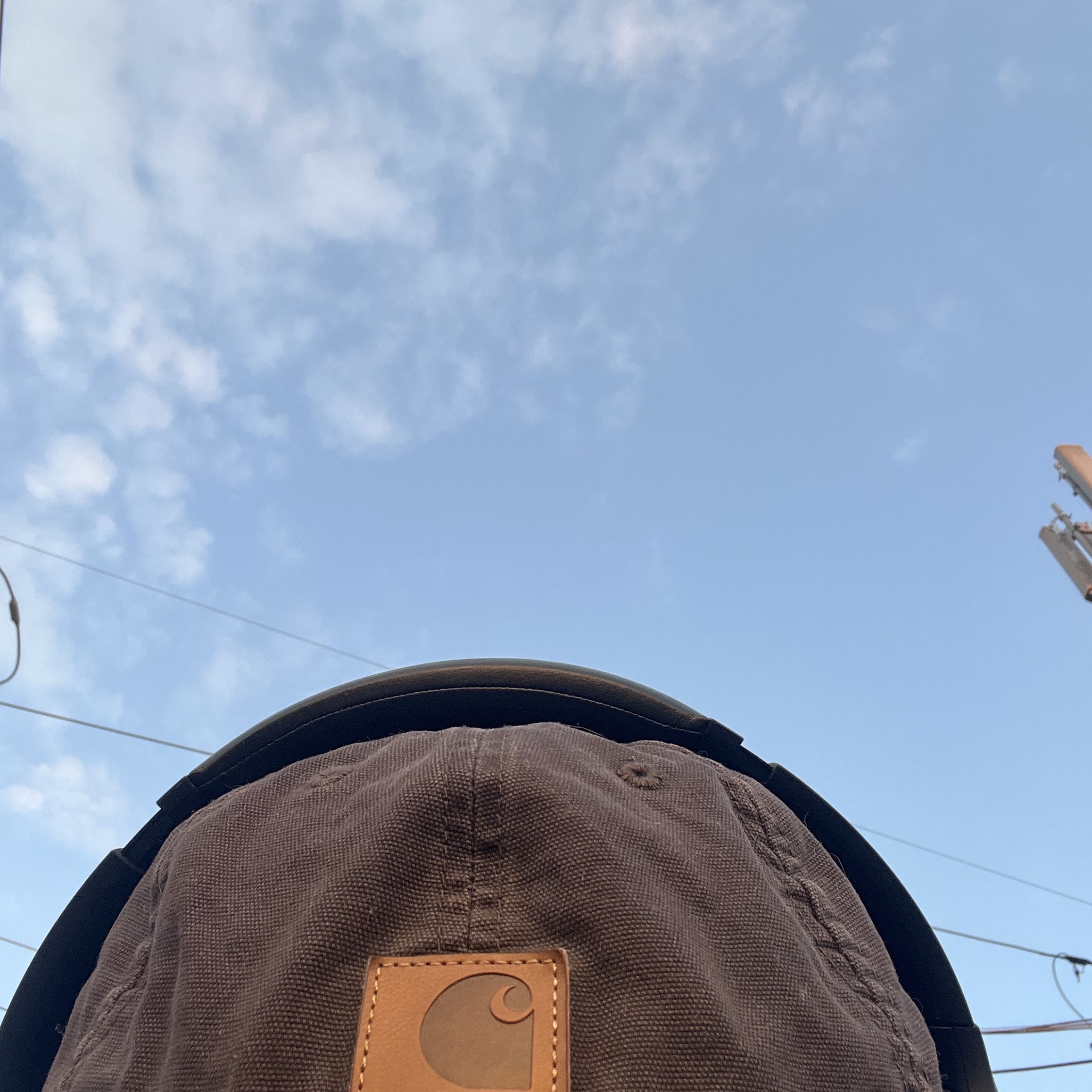 Sony WH-1000XM4 Black (Korean Ver.), Carhartt Canvas Cap Black 착용 스타일