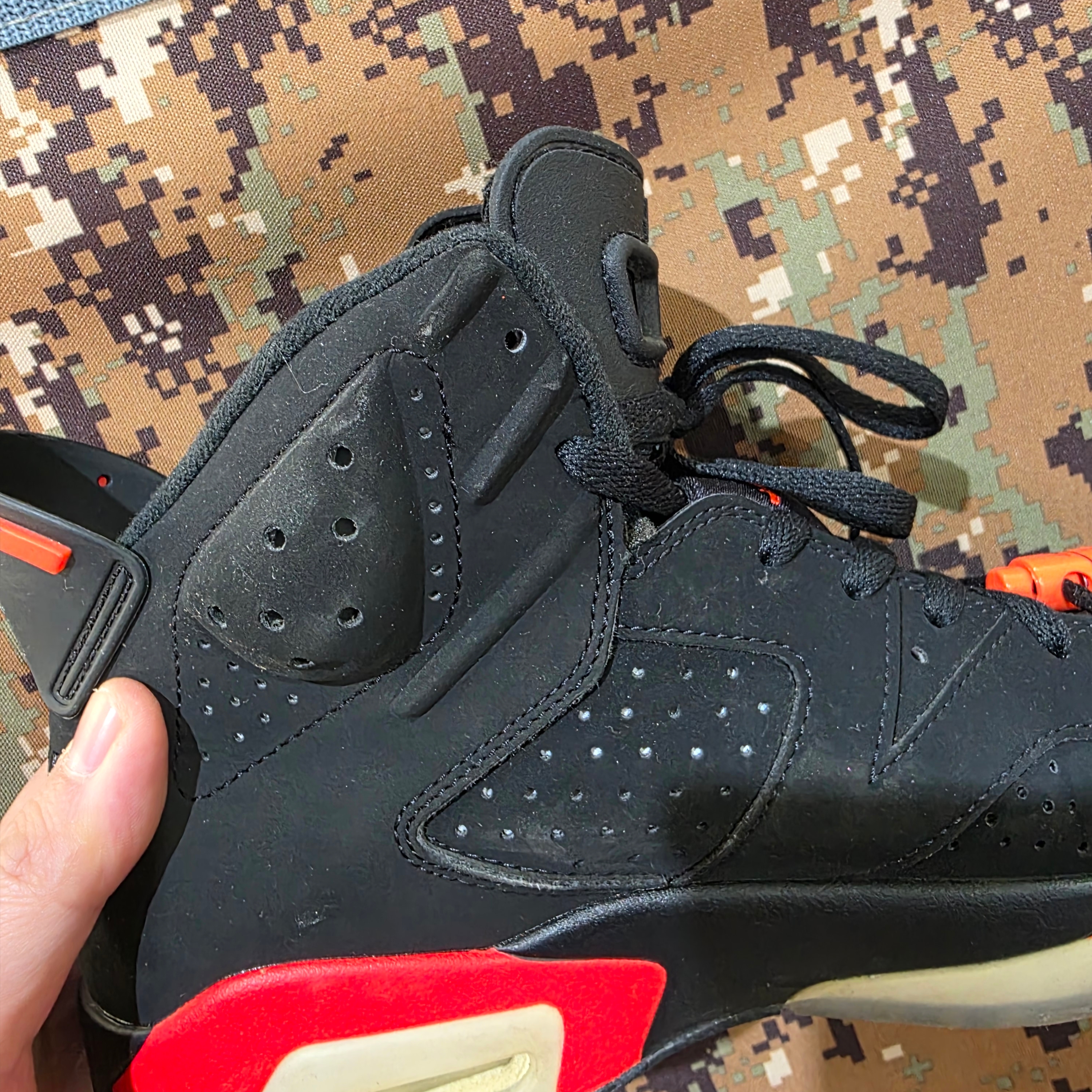 Jordan 6 Retro Infrared 2019 착용 스타일