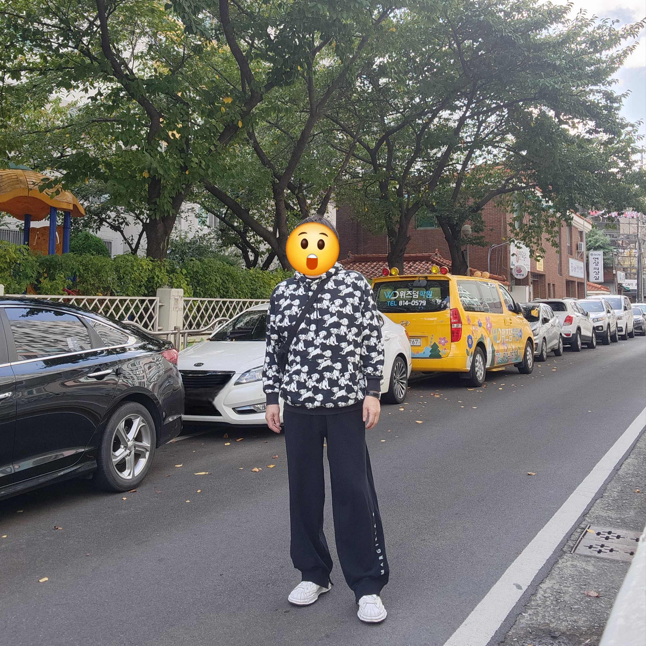 Celine Hoodie in Cotton Fleece with Artist Print Black, (W) MM6 Maison Margiela Oversized Margiela 6 Track Pants Black 착용 스타일