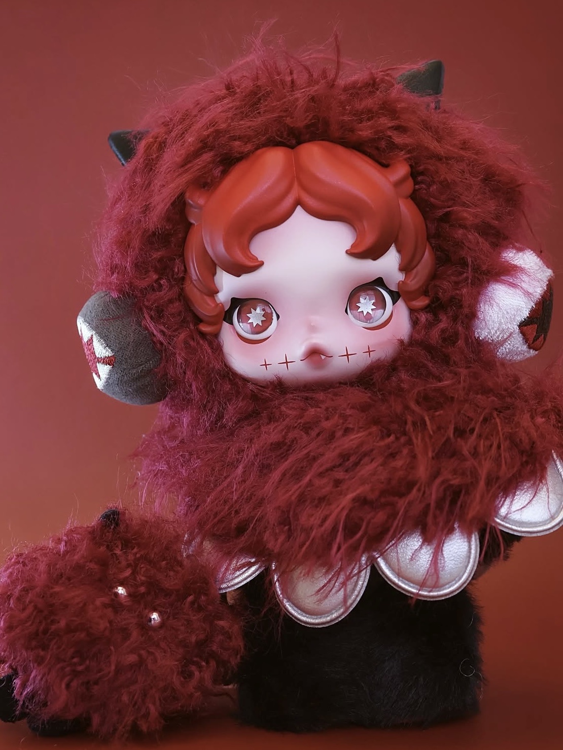 Pop Mart Skullpanda You Found Me ! Series Plush Doll Pendant Chomp (Opened Case) 착용 스타일