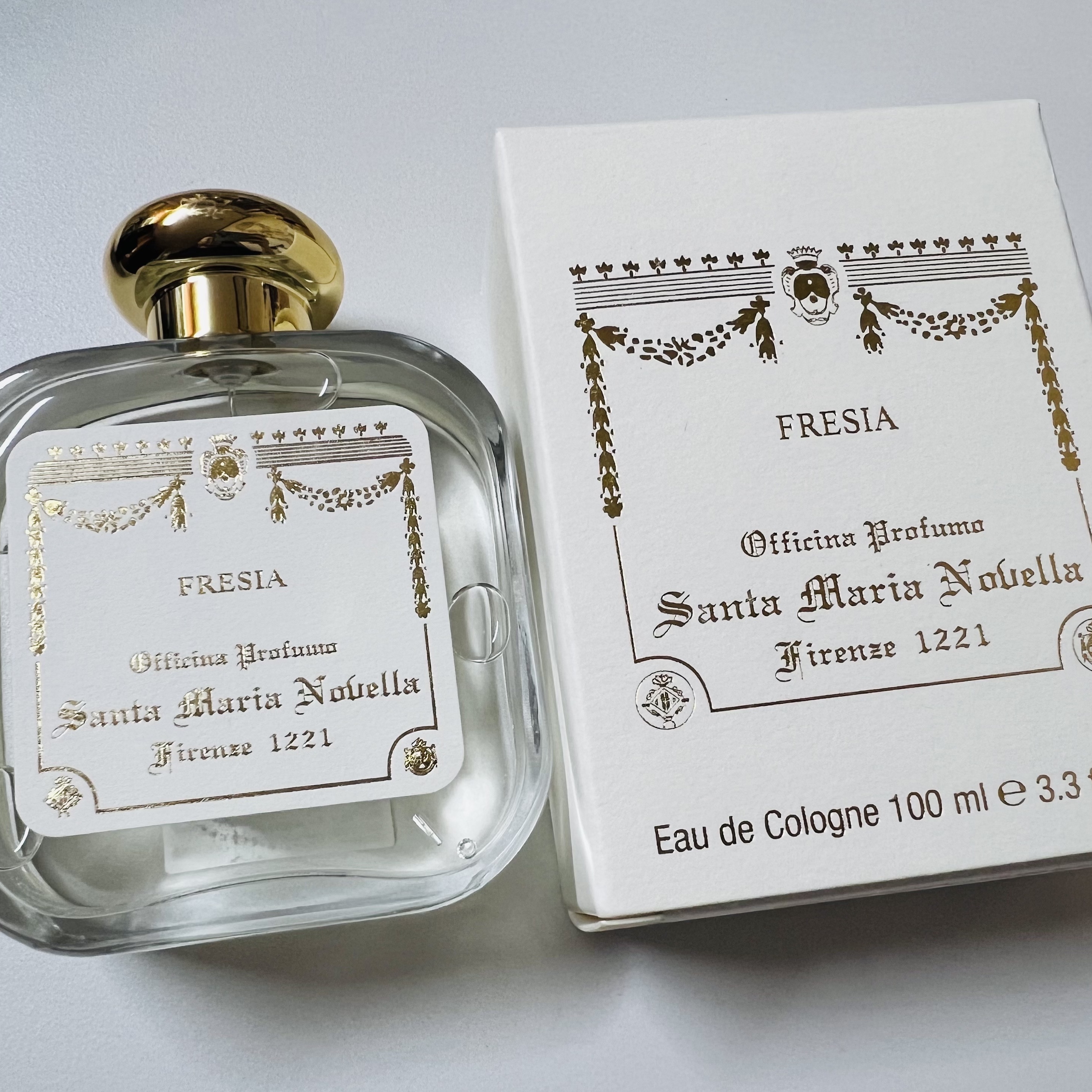 Santa Maria Novella Fresia Eau de Cologne 100ml 착용 스타일