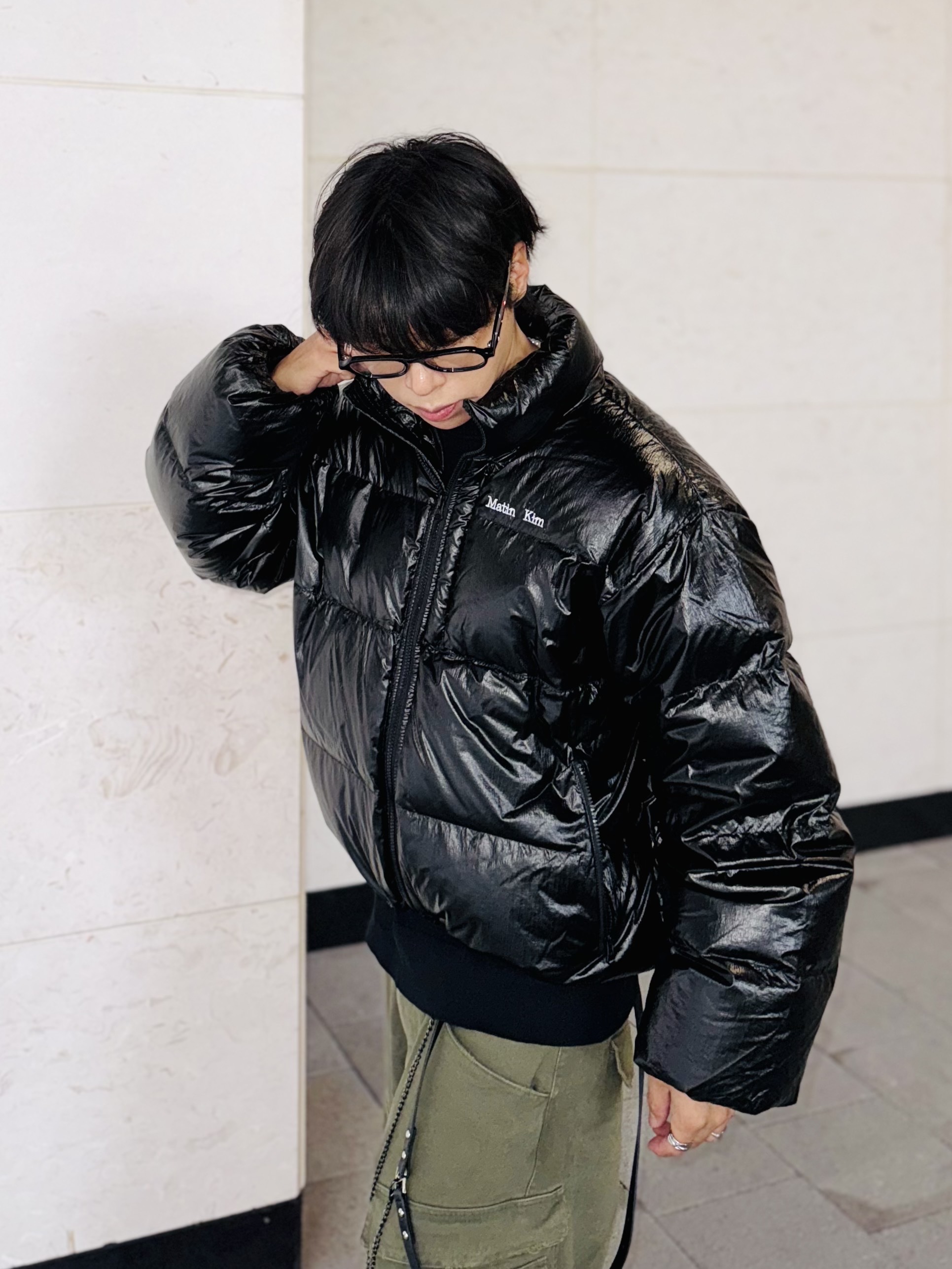 Nike x Jacquemus Moon Shoe SP Alabaster Off Noir, Nonnod Double Pocket Cargo Pants Vintage Khaki 착용 스타일 - 7