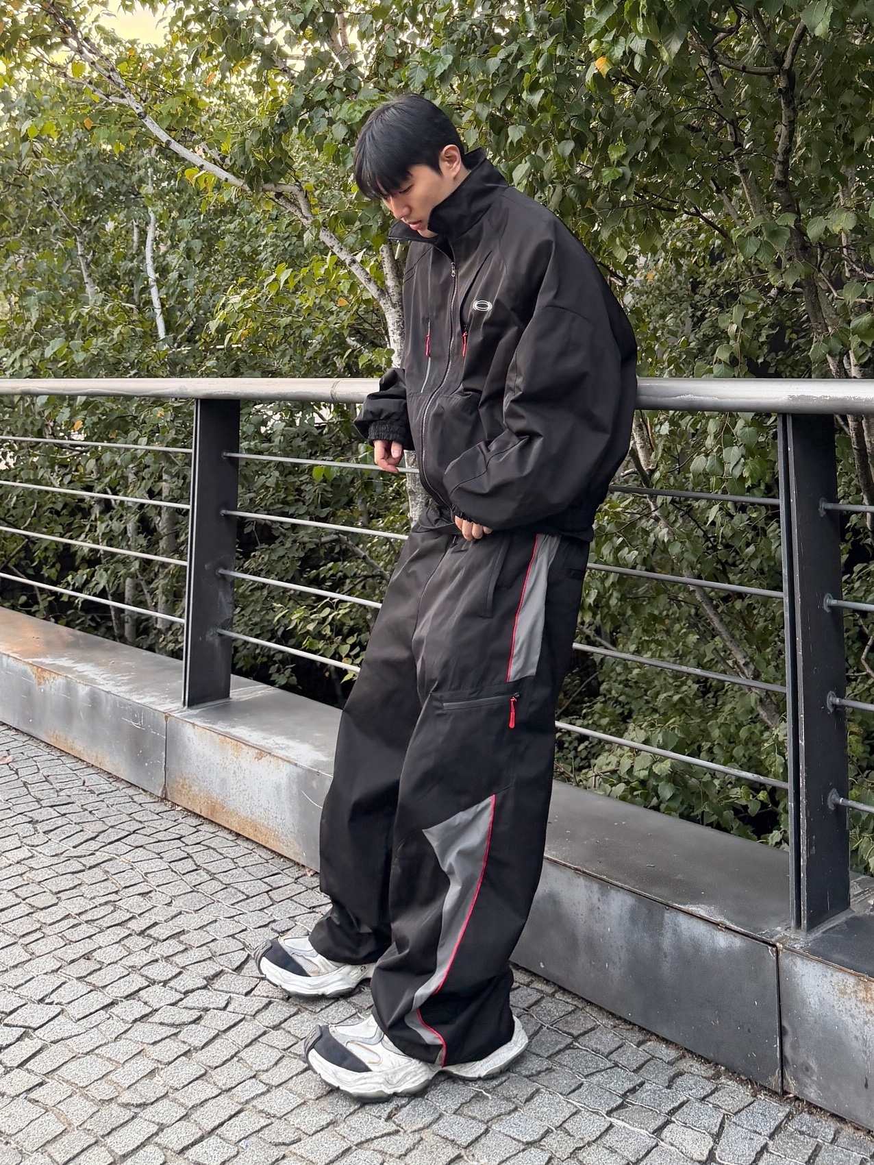 Civision by CSC Interval Work Track Pants Black, Civision by CSC Interval Shell Track Jacket Ver.2 Black 착용 스타일 - 1