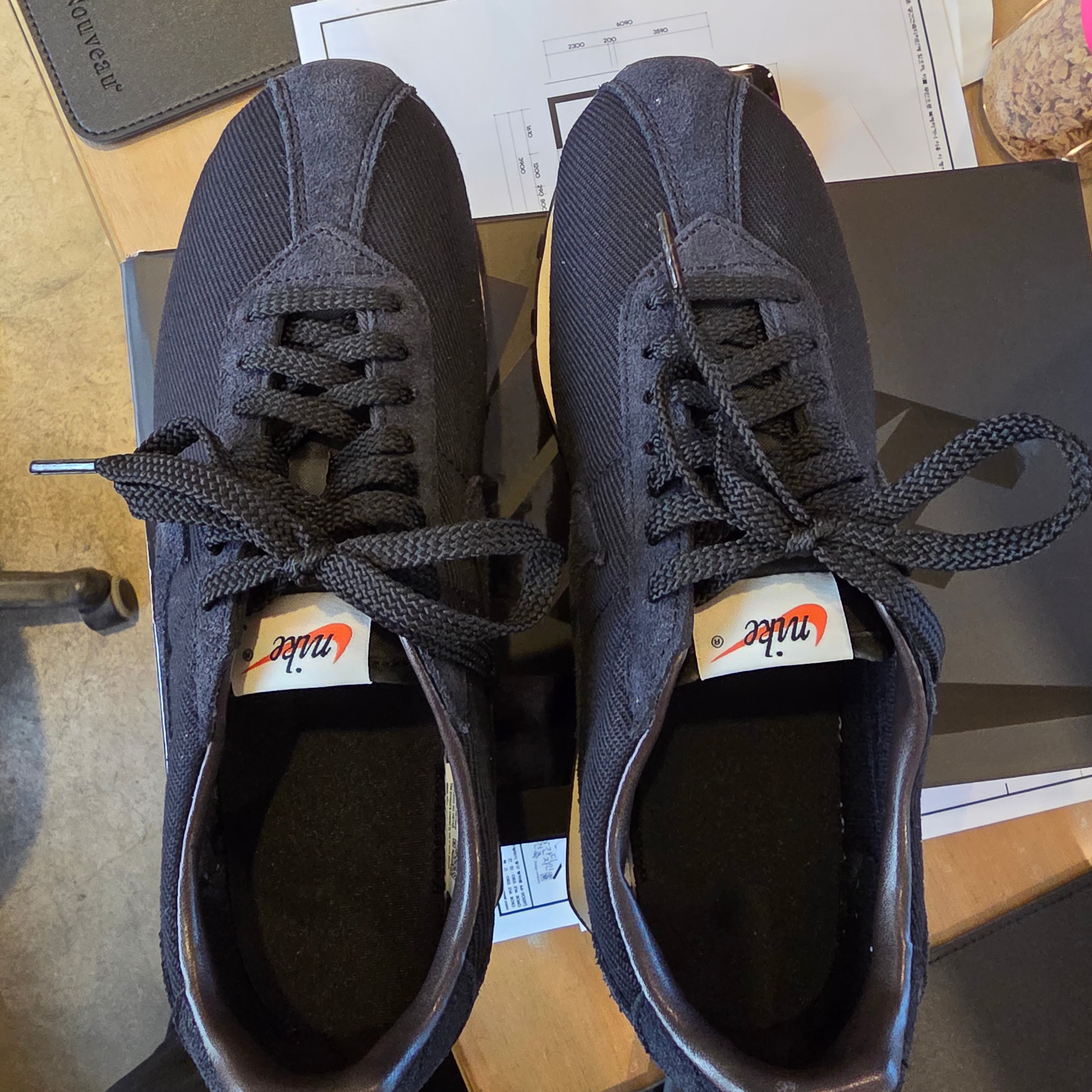 Nike LD-1000 Black and Velvet Brown 착용 스타일 - 2