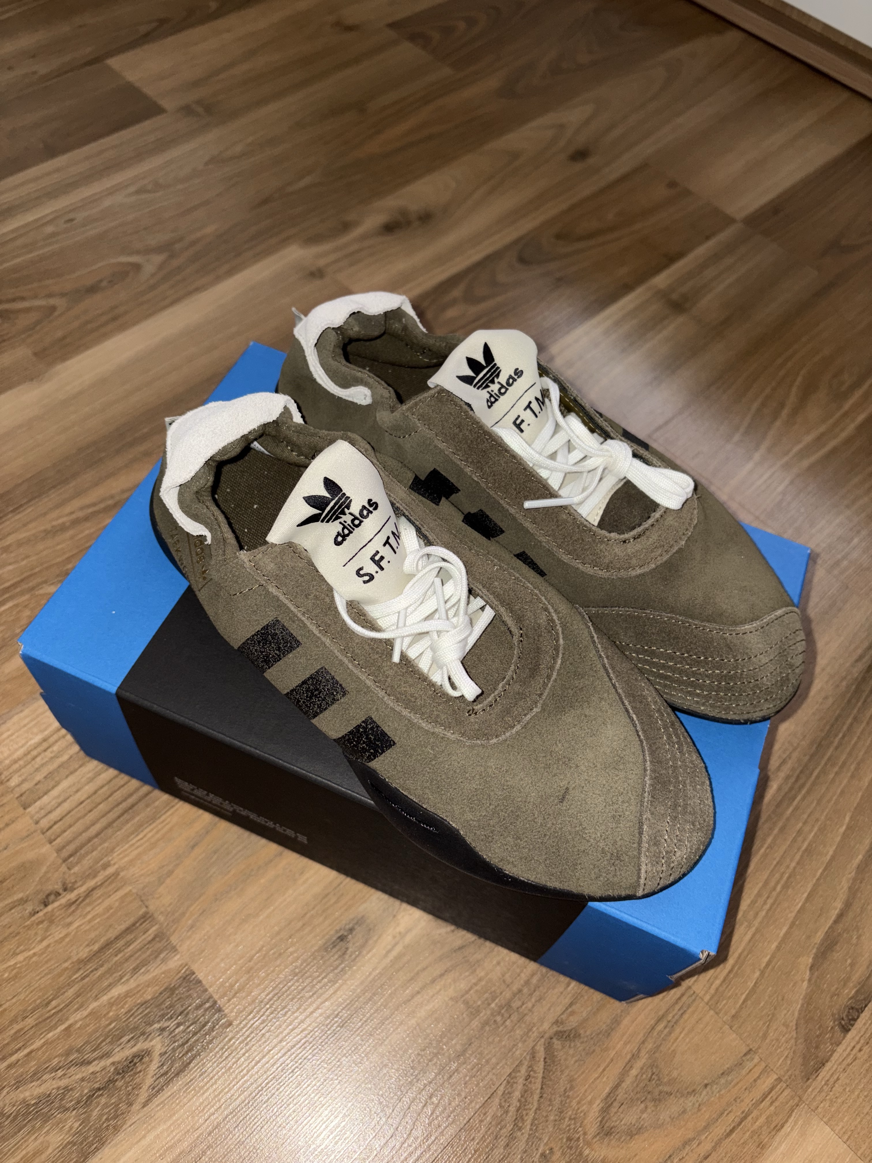 (W) Adidas x Song for the Mute Taekwondo Mei Olive Core Black 착용 스타일