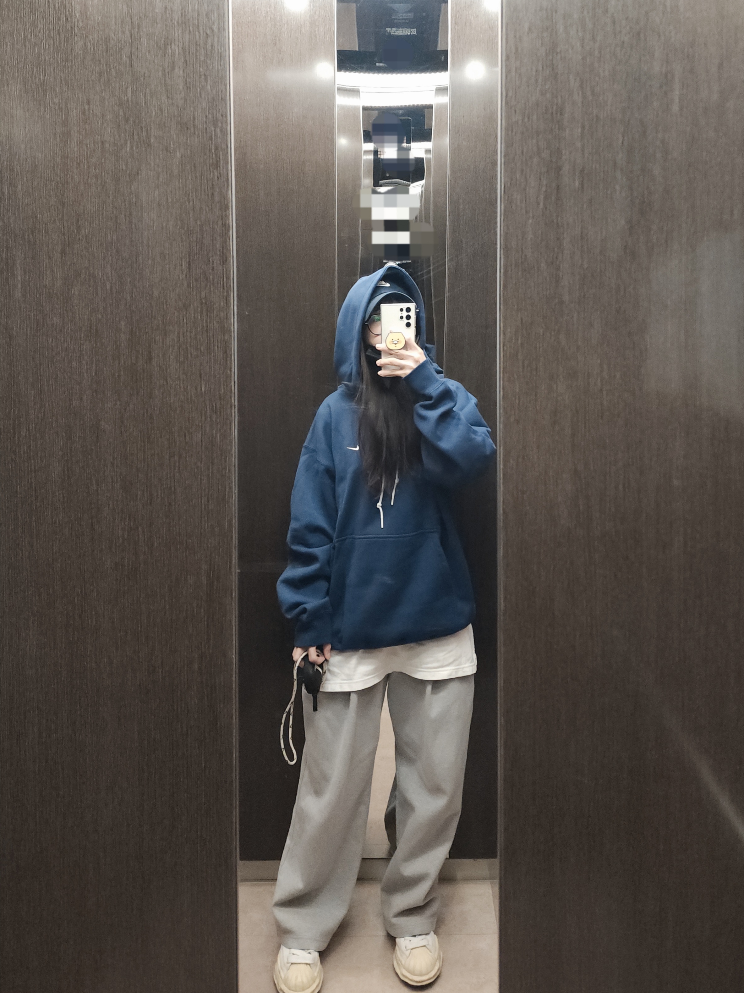 Nike Solo Swoosh Fleece Pullover Hoodie Midnight Navy - Asia, Maison Mihara Yasuhiro Blakey VL OG Sole Leather Low-top Sneakers White 착용 스타일