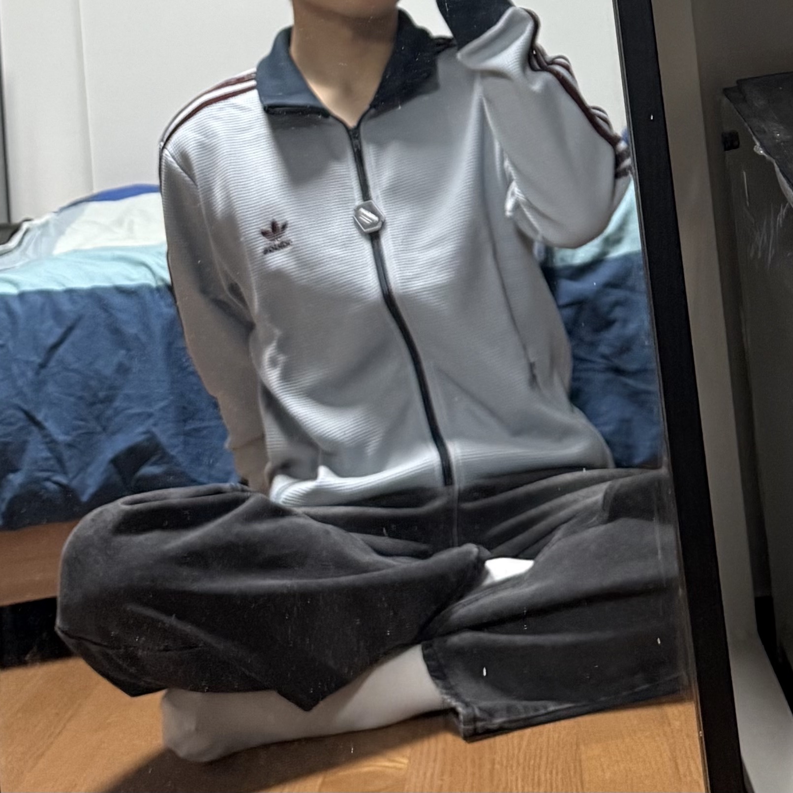 Adidas Originals Track Top Light Grey - KR Sizing 착용 스타일