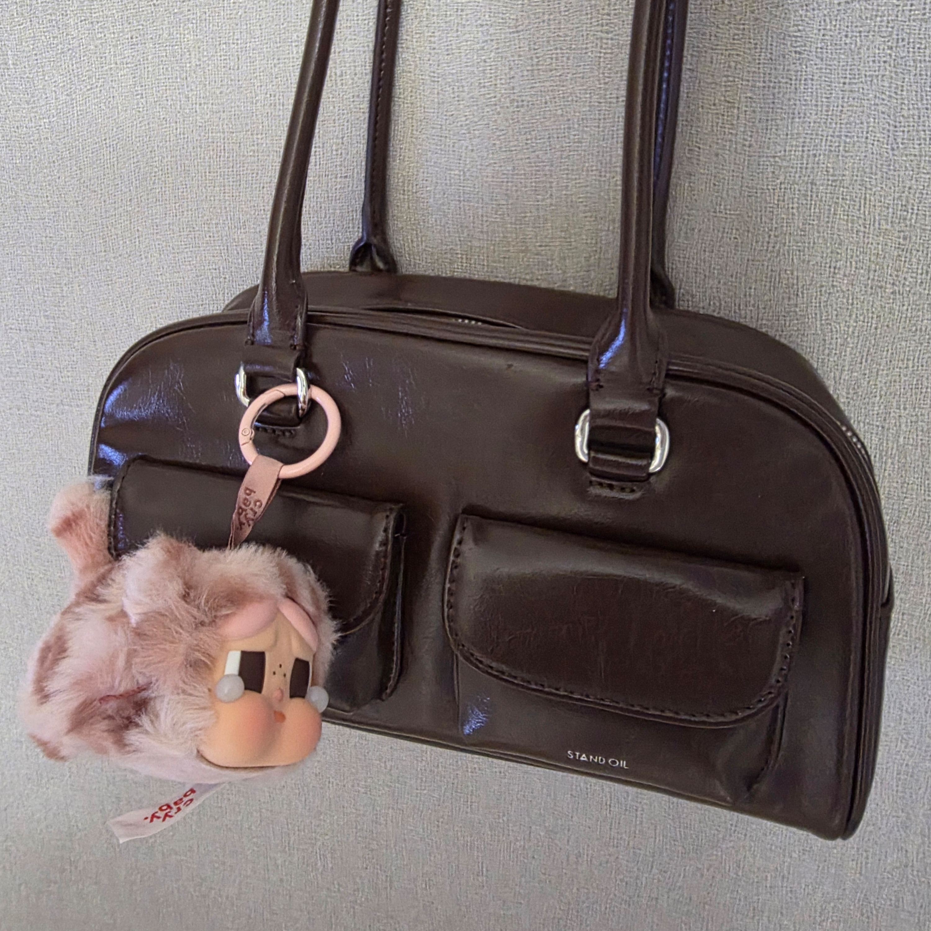 Pop Mart Crybaby Wild But Cutie Series Vinyl Plush Pendant Pink Cutie (Opened Case) 착용 스타일 - 1