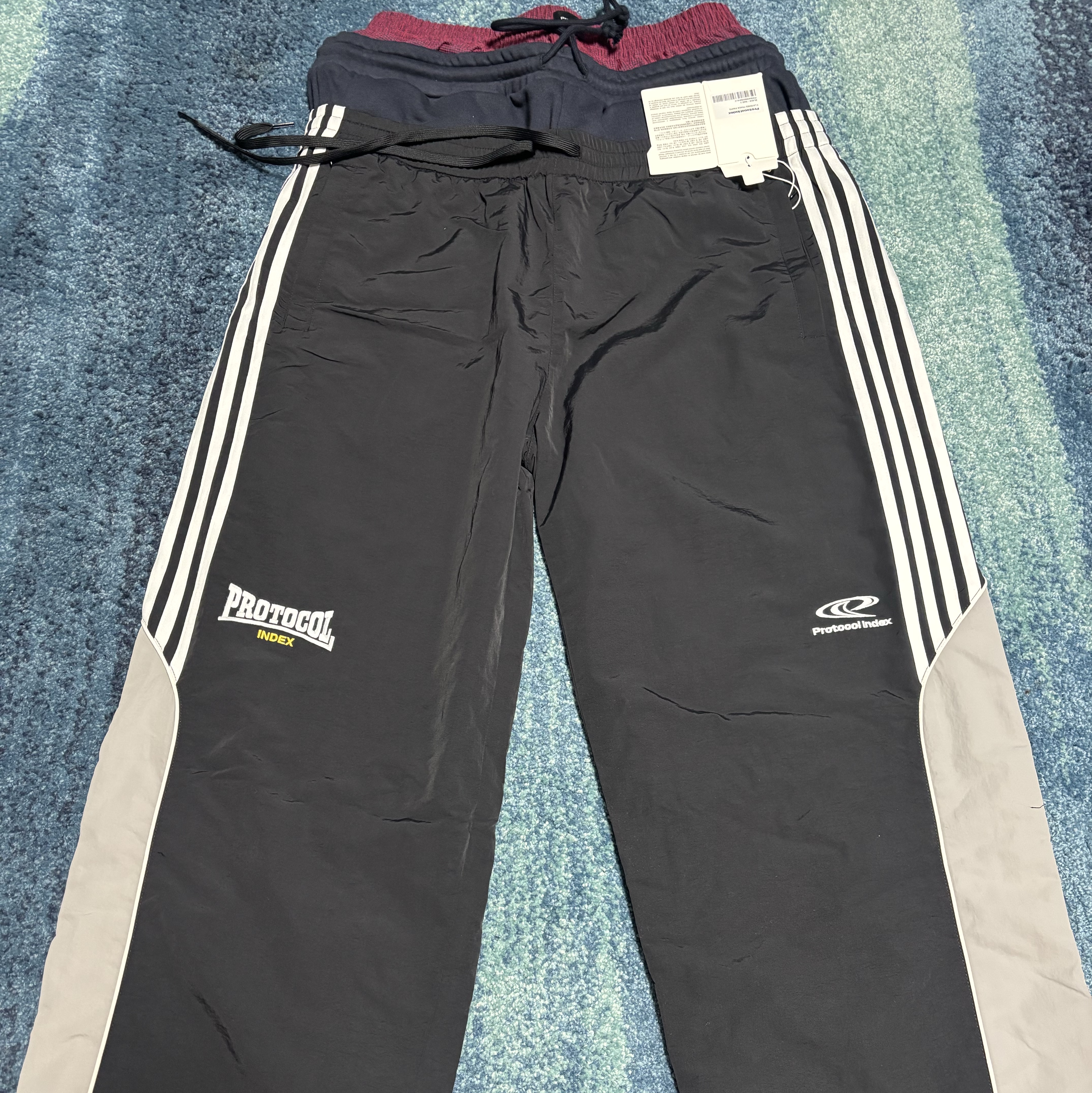 Protocol Index 3 Layered Track Pants Black 착용 스타일