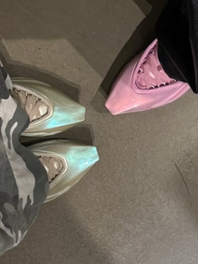 (W) Nike x Knwls Air Max Muse Elemental Pink 착용 스타일 - 2