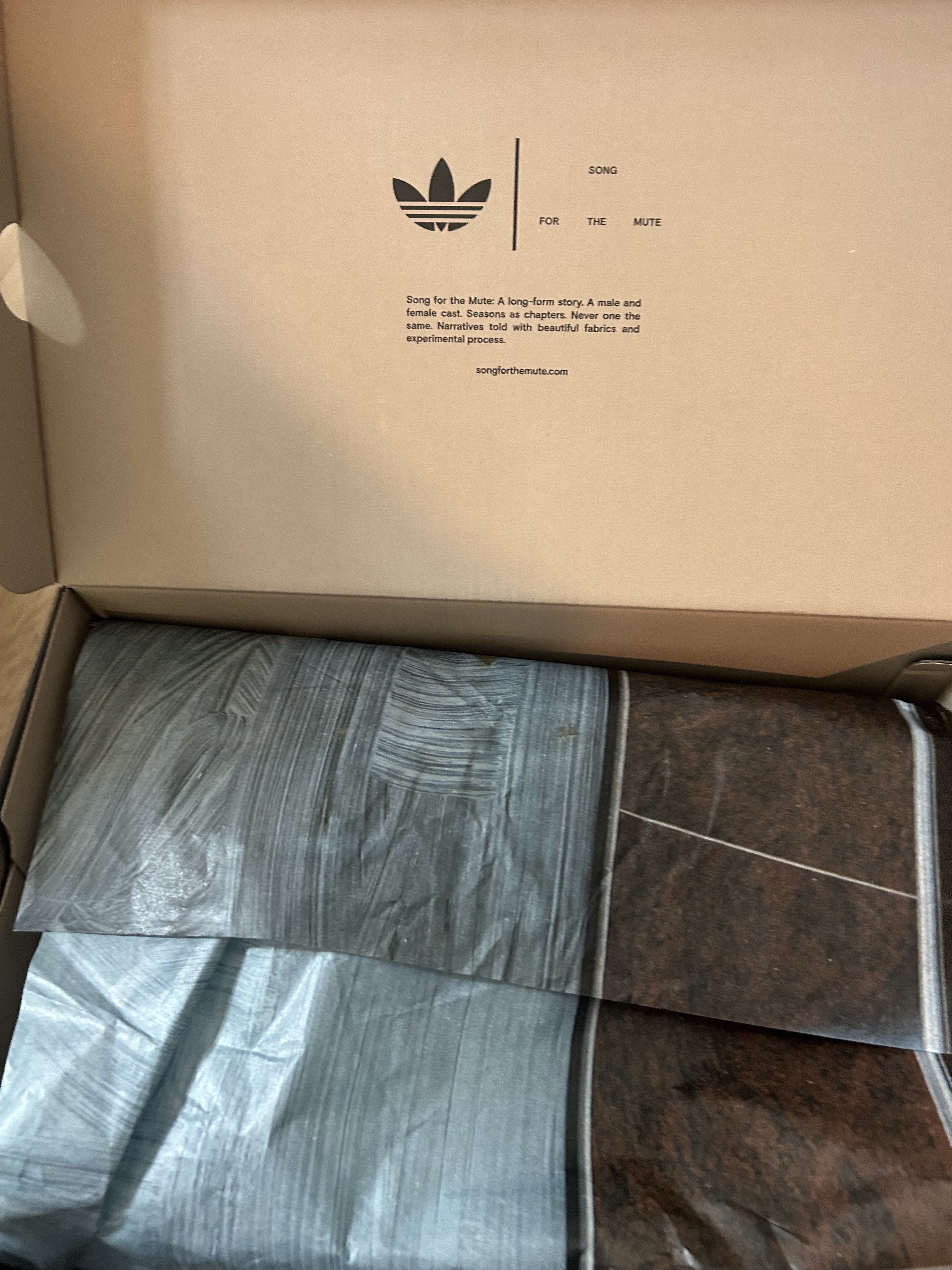 (W) Adidas x Song for the Mute Taekwondo Mei Core Black Cloud White 착용 스타일