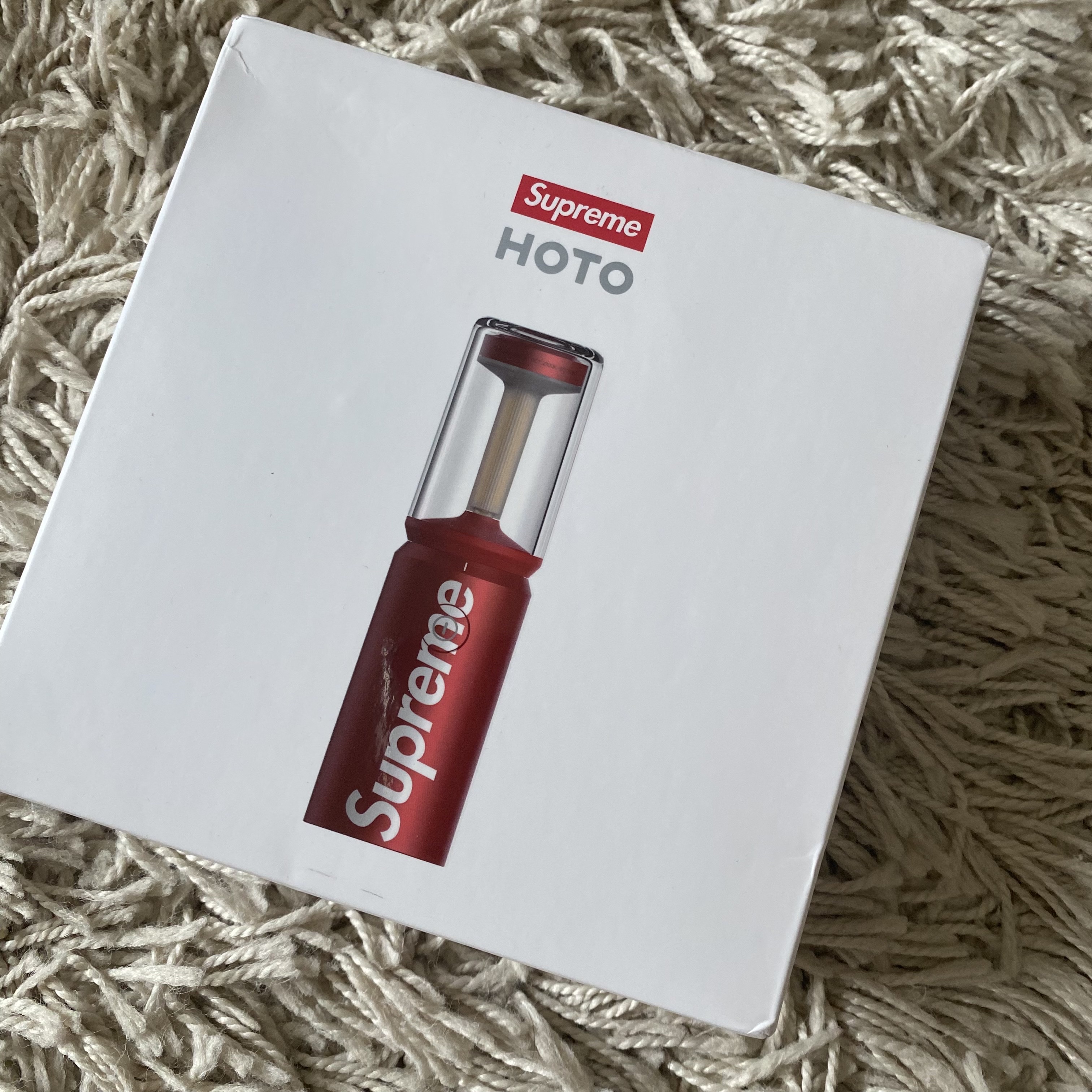 Supreme x Hoto Camp Light Red - 25FW (Korean Ver.) 착용 스타일