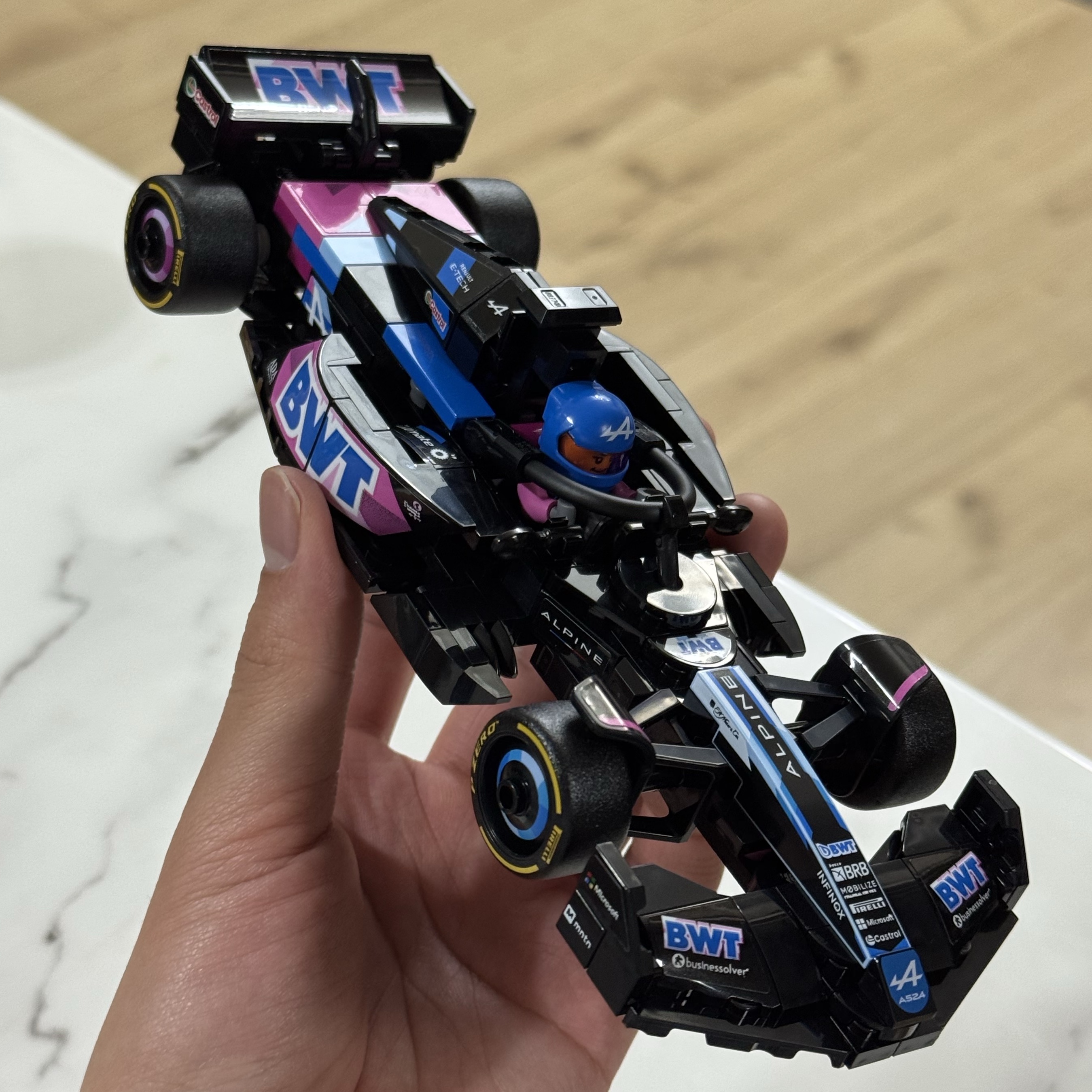 Lego Speed Champions BWT Alpine F1 Team A524 Race Car 착용 스타일 - 1