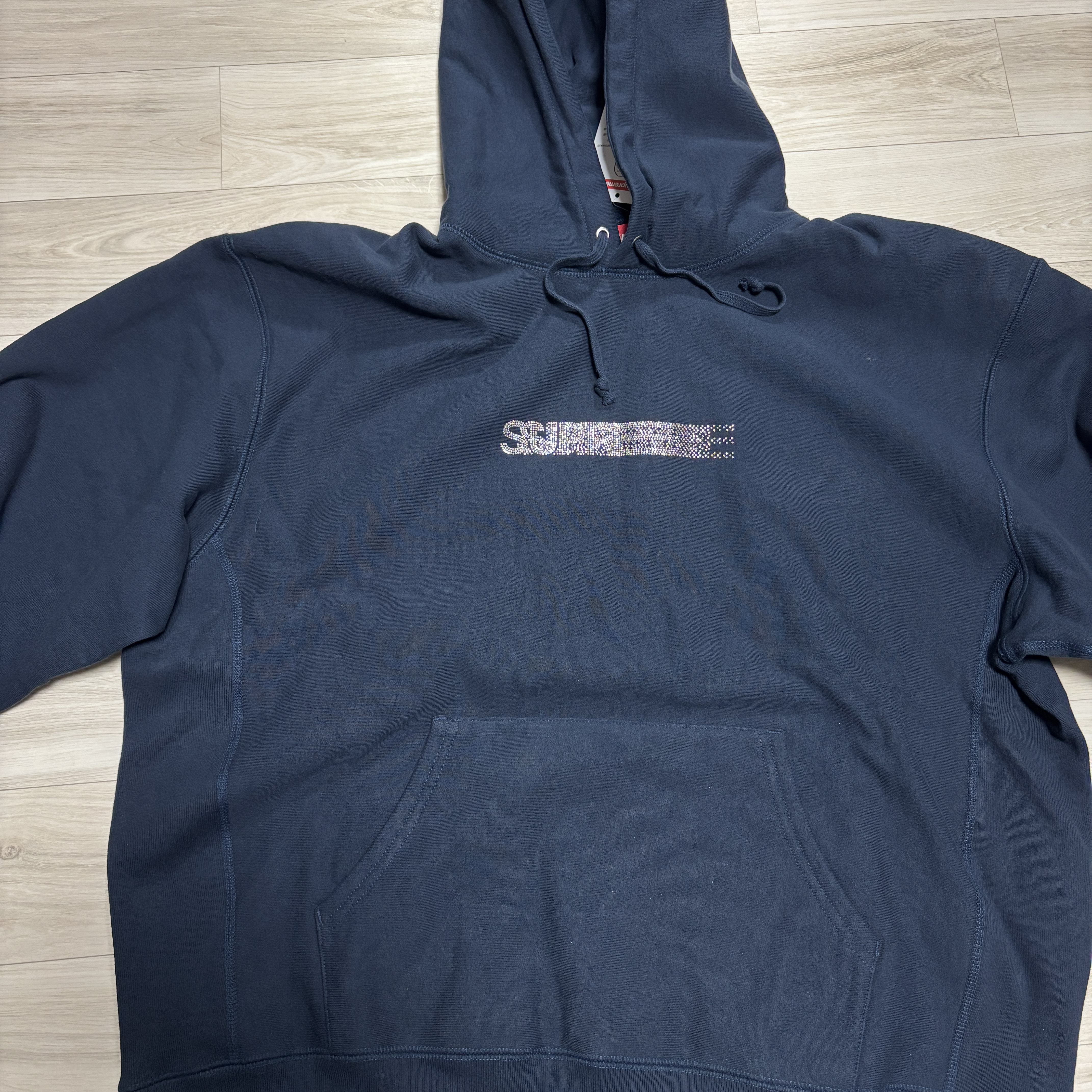 Supreme Swarovski Motion Logo Hooded Sweatshirt Navy - 25FW 착용 스타일 - 2
