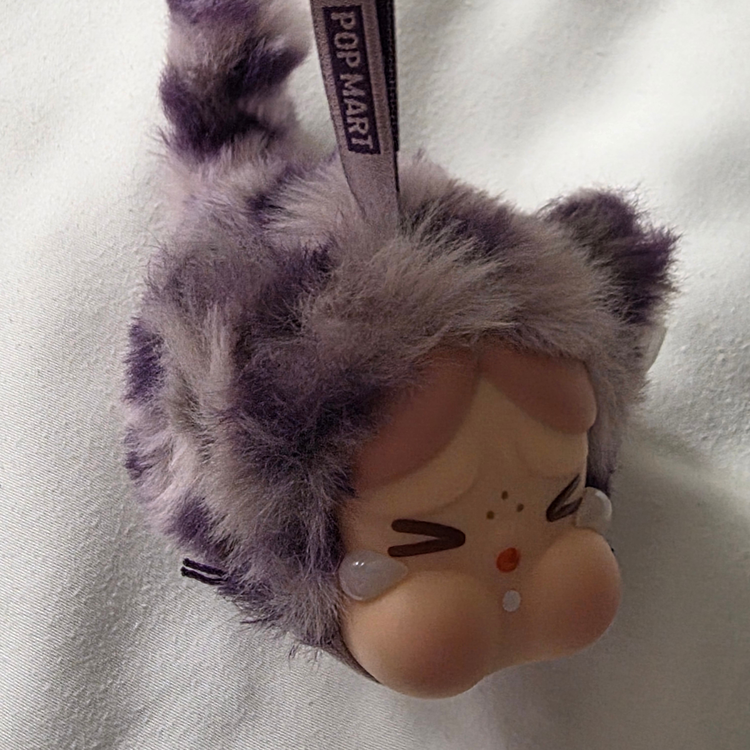 Pop Mart Crybaby Wild But Cutie Series Vinyl Plush Pendant Neon Cutie (Opened Case) 착용 스타일 - 1