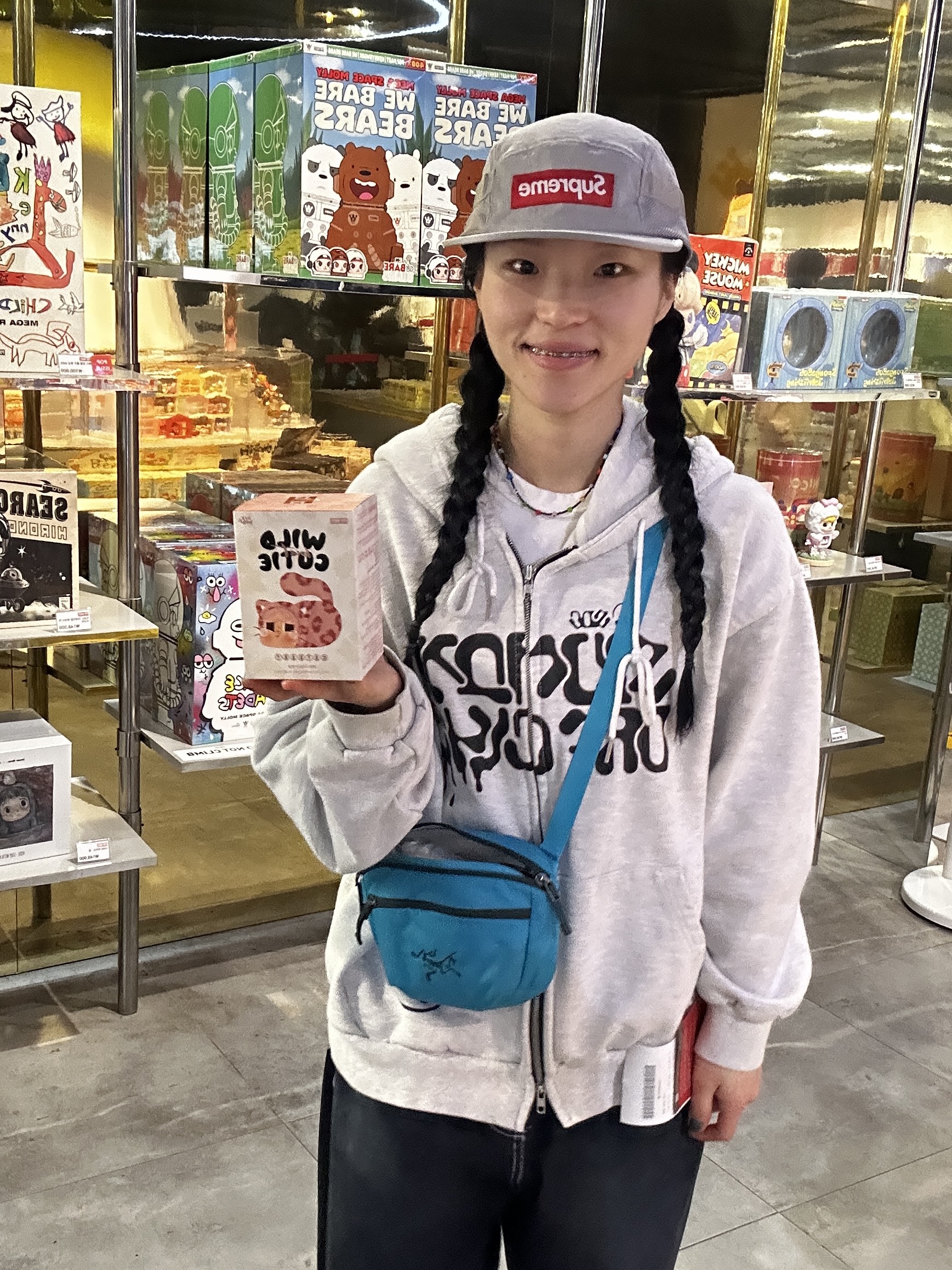 Supreme Mesh Pocket Camp Cap Silver - 24FW, Arc'teryx Mantis 1 Waistpack Blue Tetra 착용 스타일 - 4