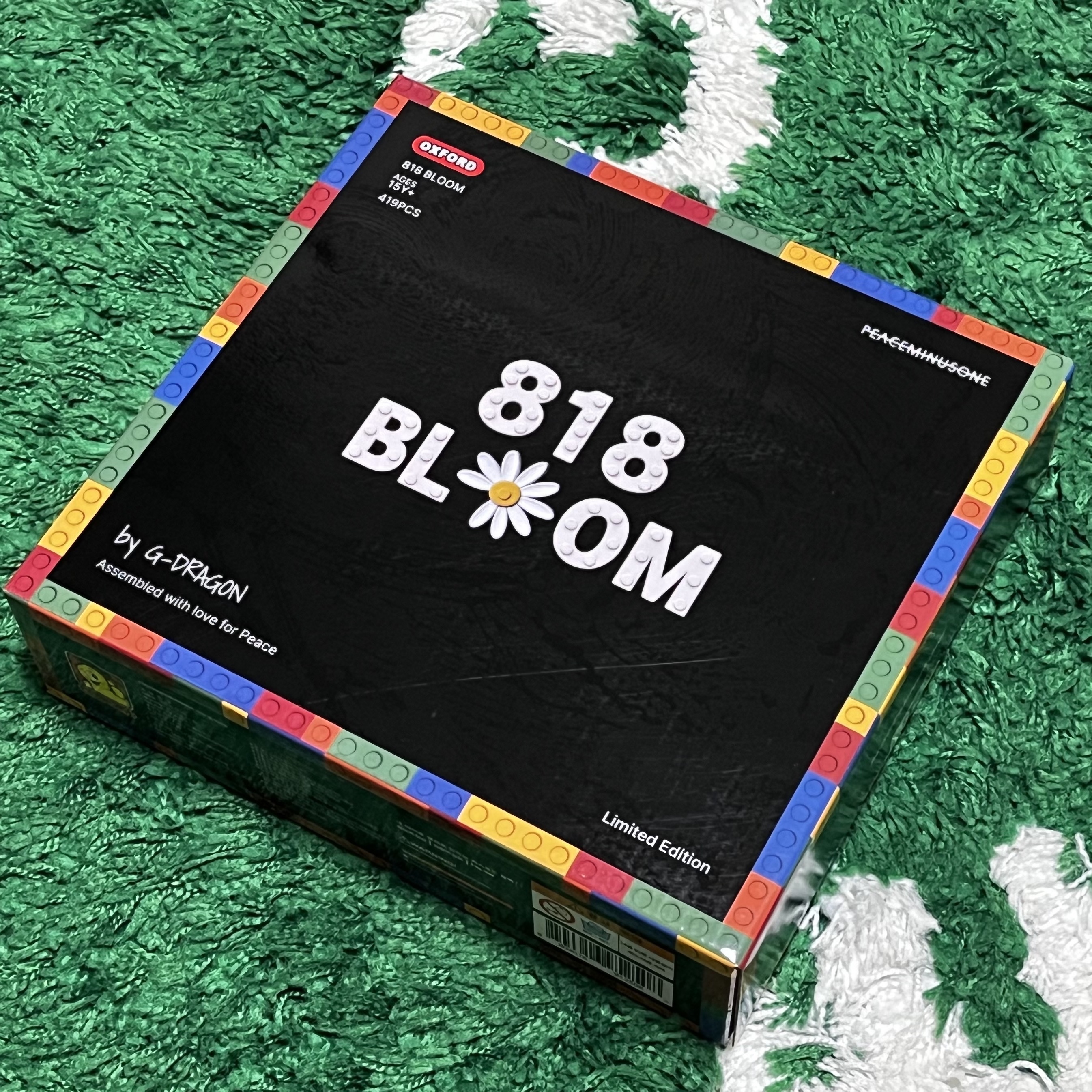 Oxford x Peaceminusone 818 Bloom 착용 스타일