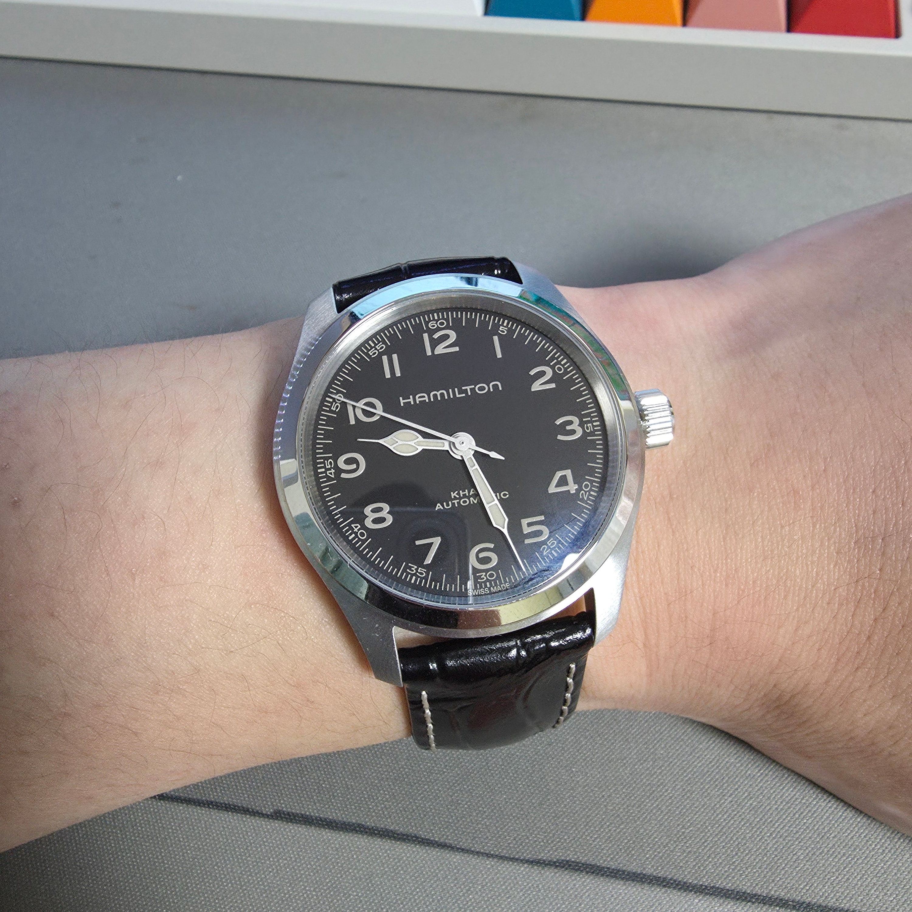 Hamilton Khaki Field Murph 38mm Automatic Stainless Steel Leather Black 착용 스타일