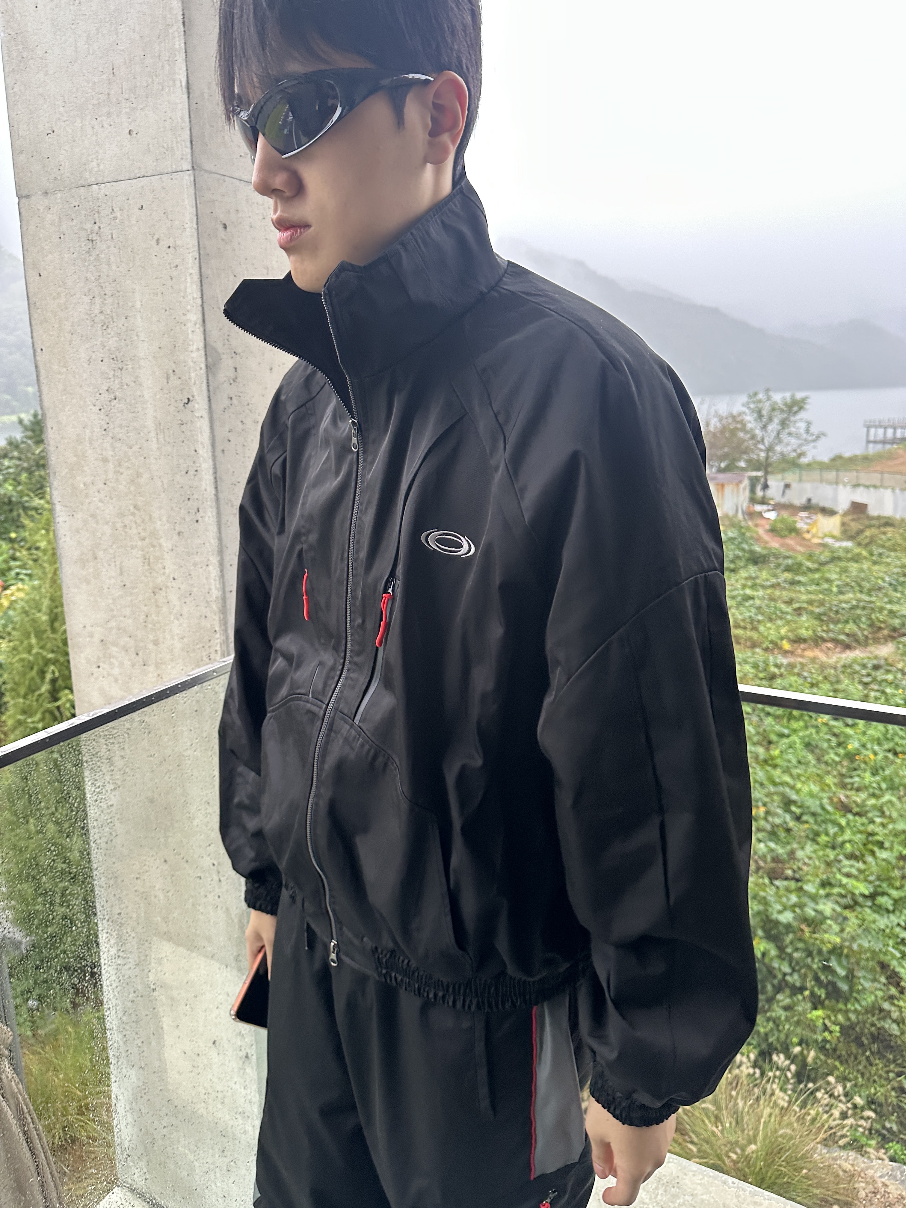 Civision by CSC Interval Shell Track Jacket Ver.2 Black, Civision by CSC Interval Work Track Pants Black 착용 스타일 - 2