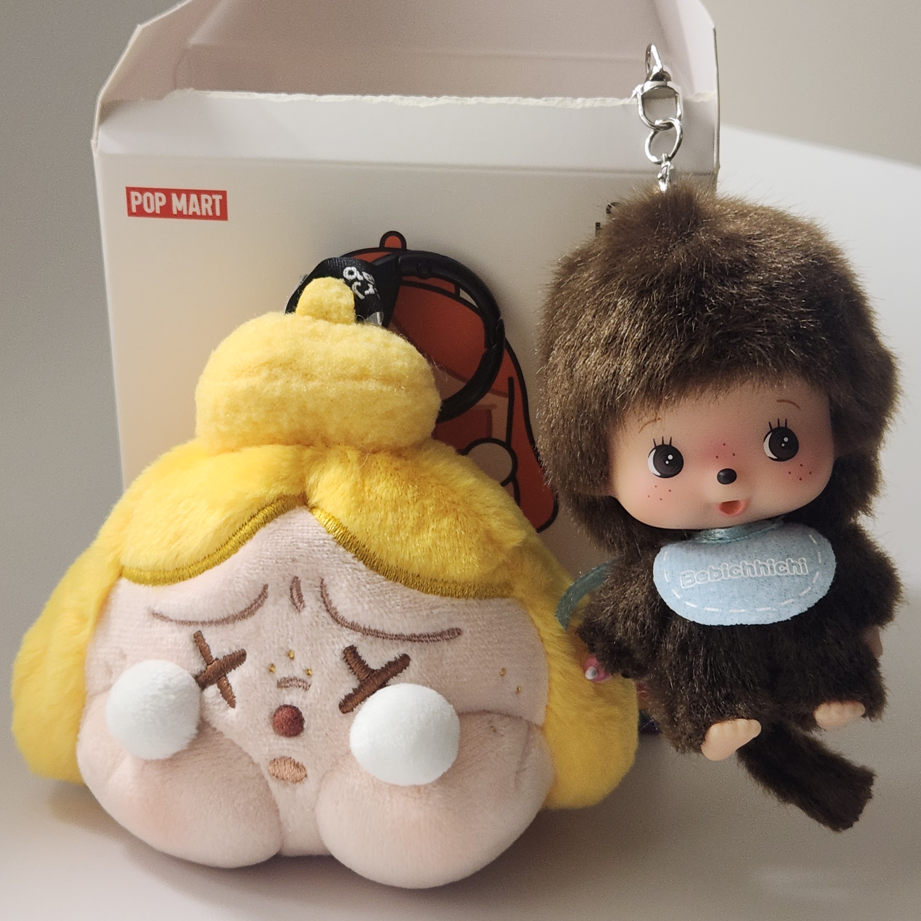 Pop Mart Crybaby Cheer Up, Baby! Series Plush Pendant Yellow (Opened Case), Monchhichi Big Head Bebichhichi SS Keychain Boy 착용 스타일