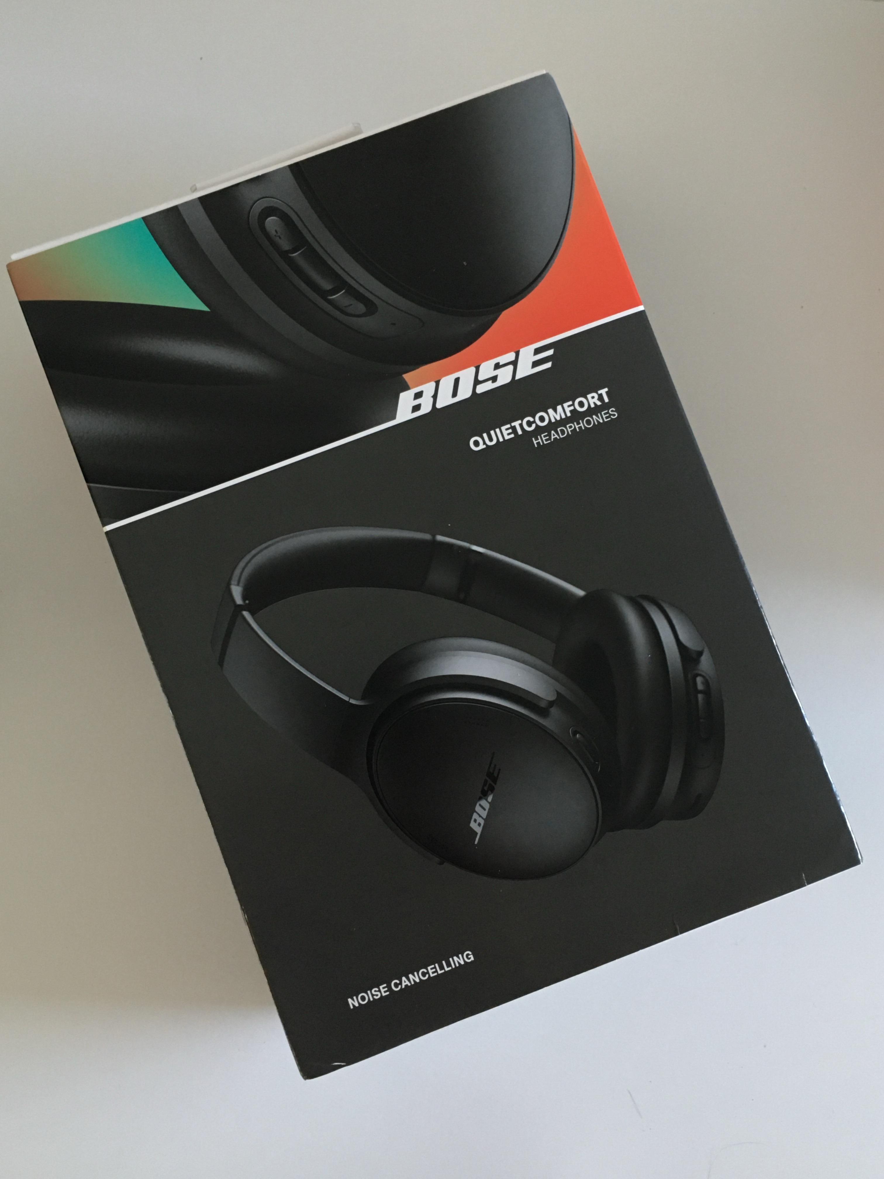 BOSE QC Triple Black (Korean Ver.) 착용 스타일 - 3