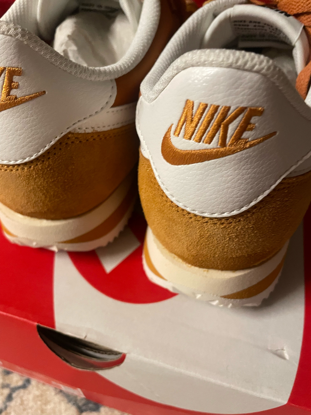 Nike Cortez TXT Monarch Muslin 착용 스타일 - 6