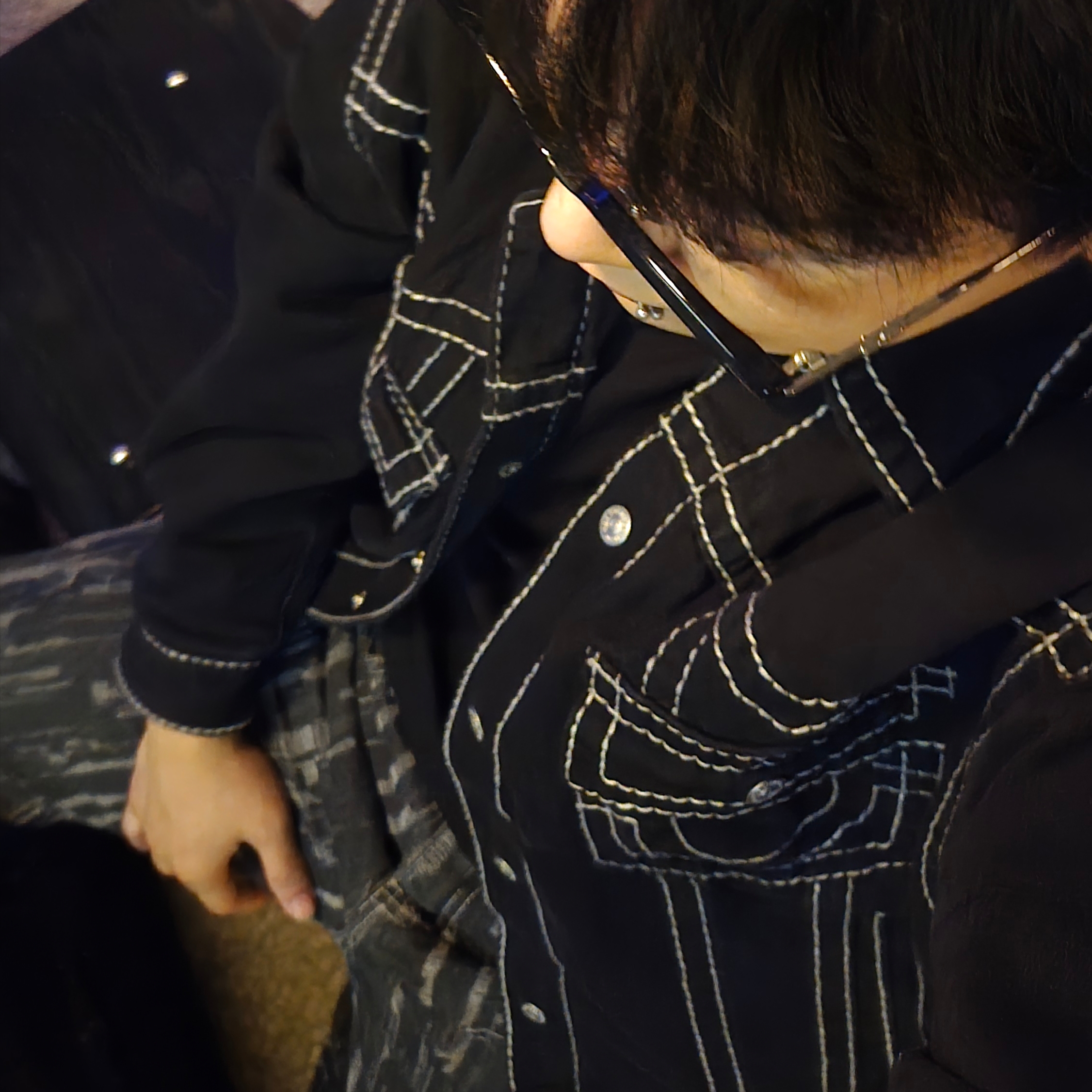 True Religion Big T Origin Trucker Jacket Black, Gentle Monster Zin 01 Black 착용 스타일
