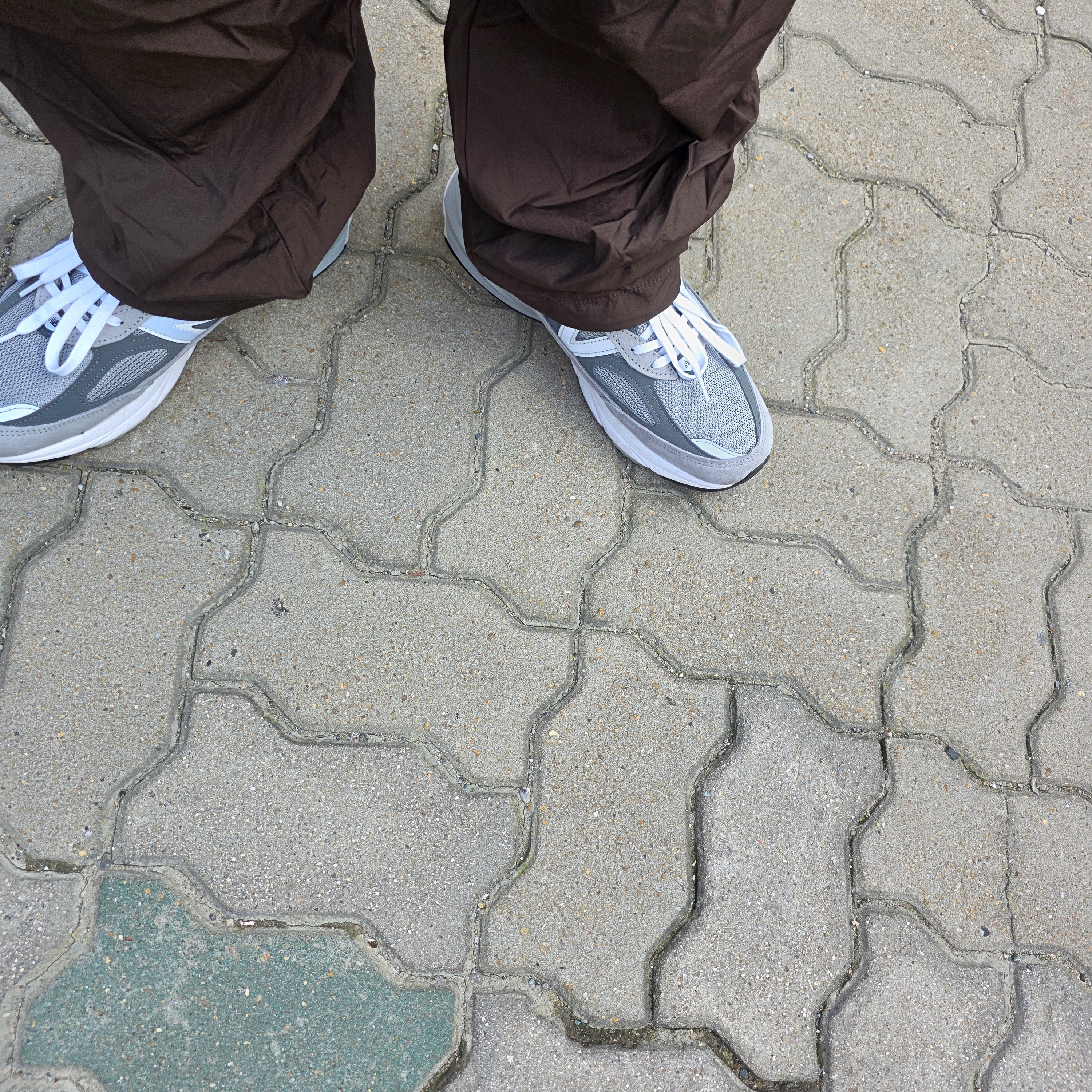 New Balance 990v6 Made in USA Grey - D Standard 착용 스타일 - 2