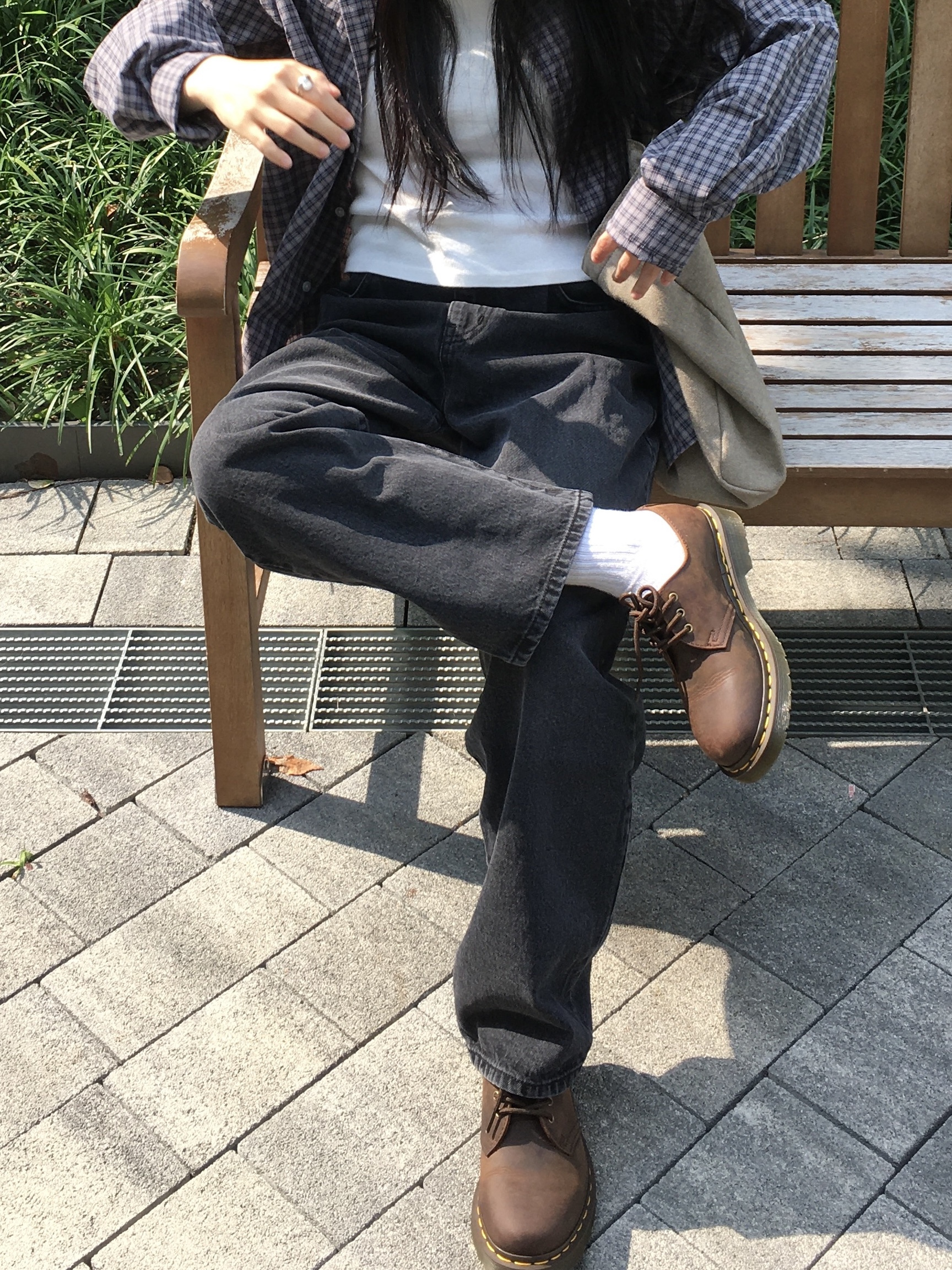 SLOW RECORD HOUSE Breeze Check Shirt Blue 착용 스타일 - 5