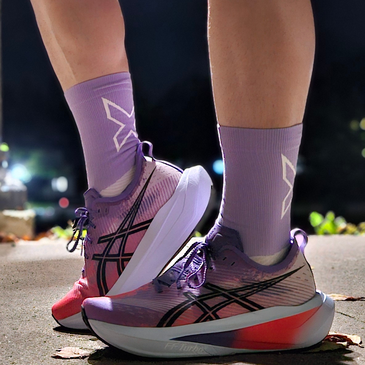 Asics Megablast Edo Purple Black 착용 스타일