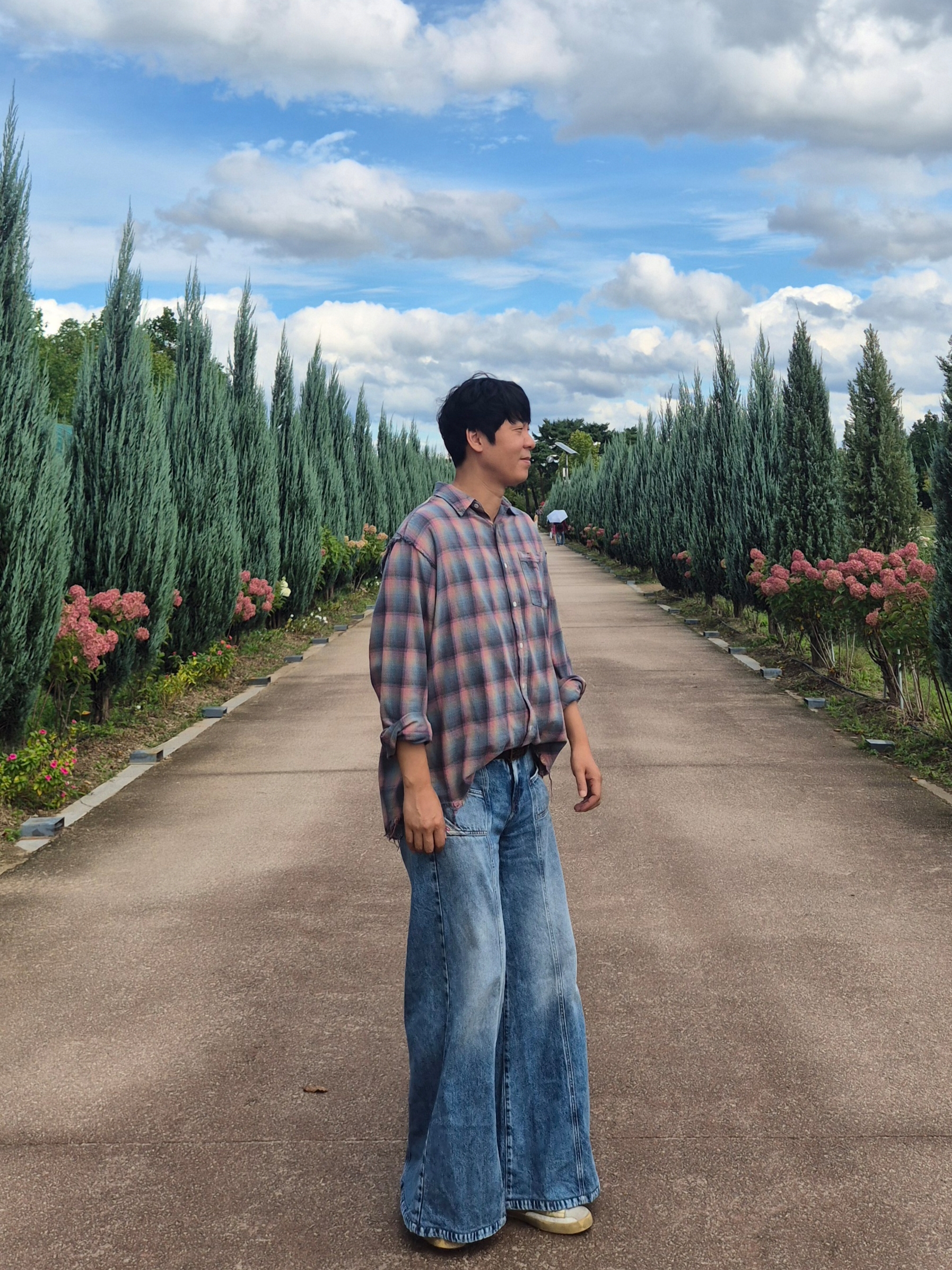 GRAILZ Distressed Check Shirts Mint Pink, (W) Diesel D-Akii Bootcut And Flare Jeans Medium blue 착용 스타일 - 2