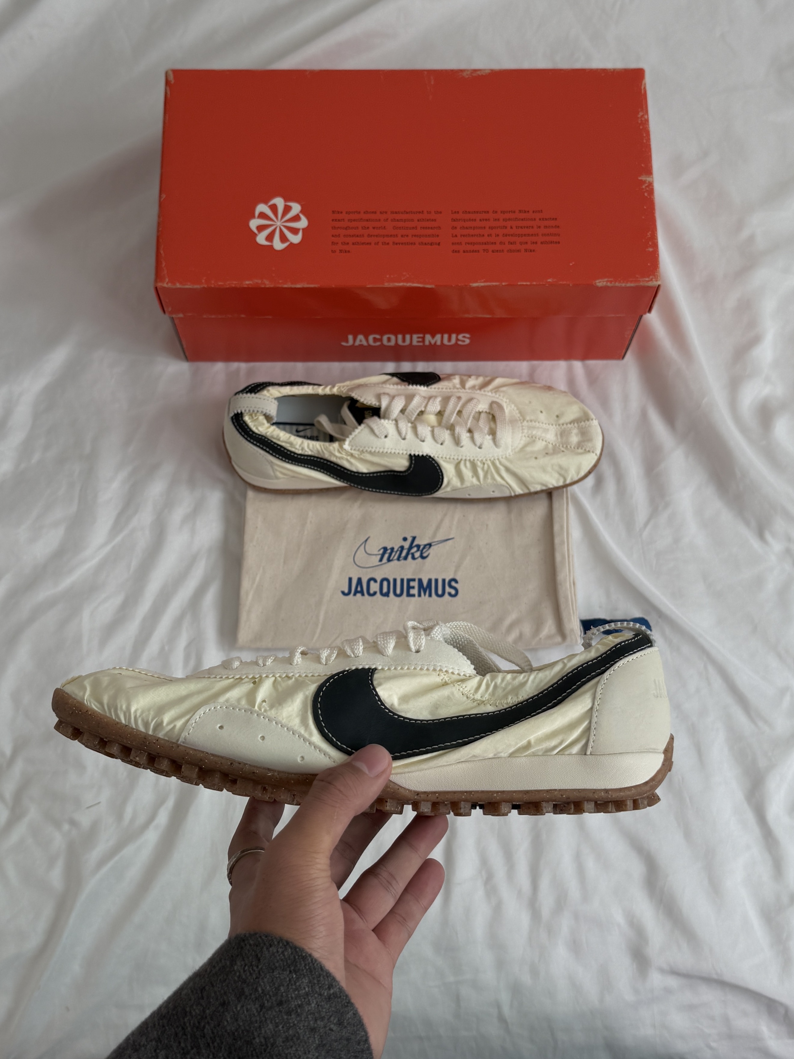 Nike x Jacquemus Moon Shoe SP Alabaster Off Noir 착용 스타일 - 2