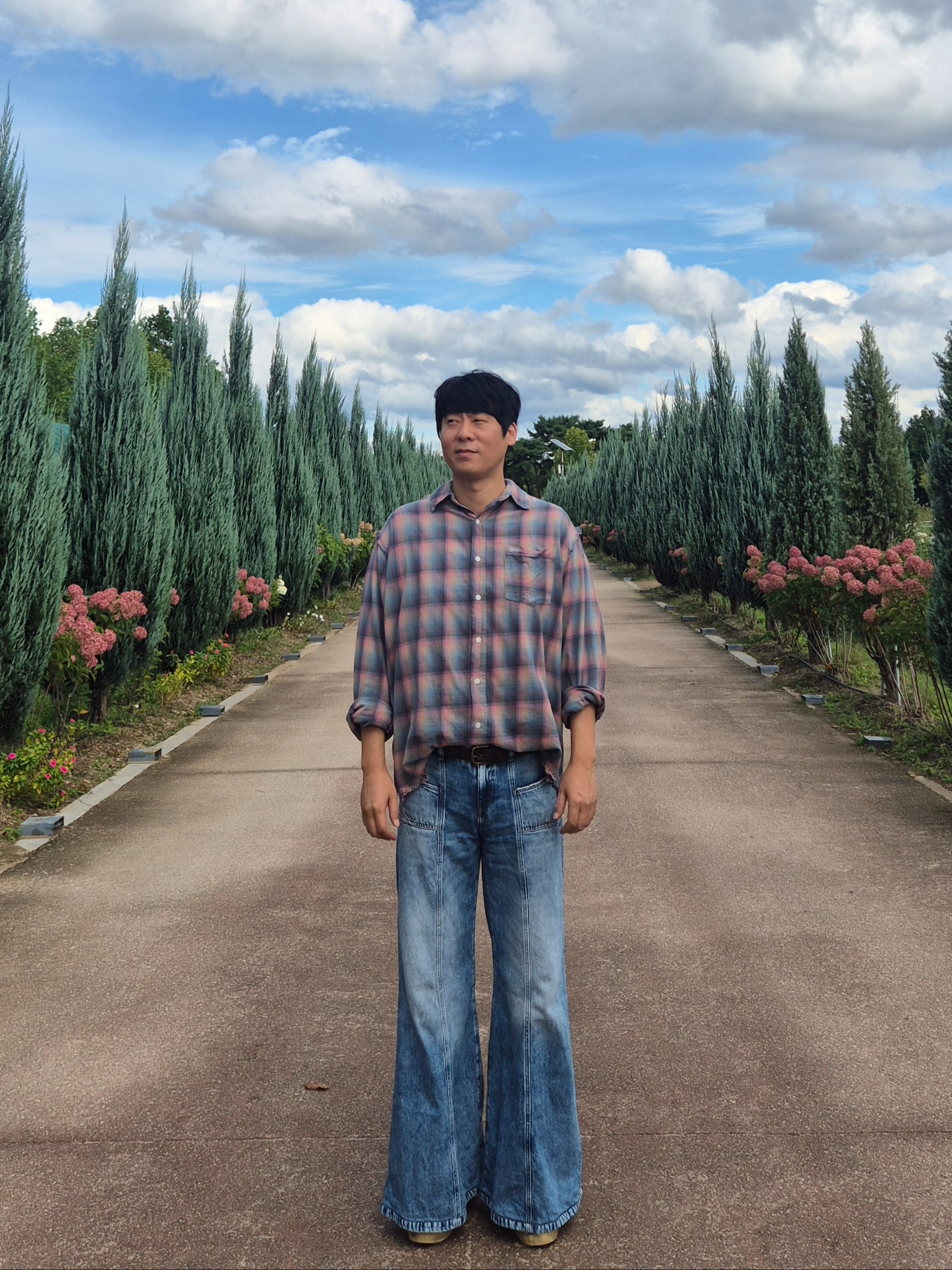 GRAILZ Distressed Check Shirts Mint Pink, (W) Diesel D-Akii Bootcut And Flare Jeans Medium blue 착용 스타일 - 1