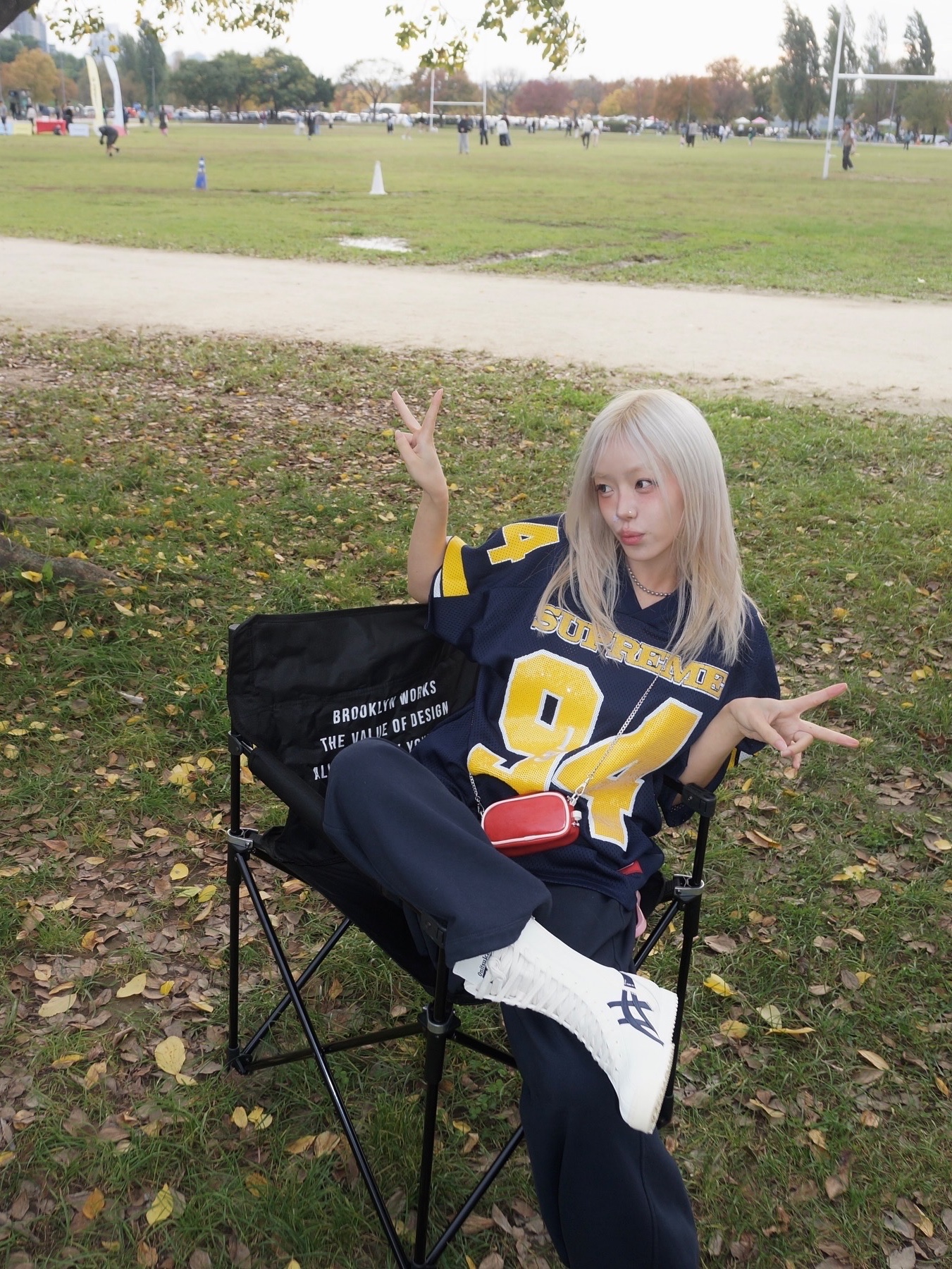 Onitsuka Tiger Mexico 66 Boxing Cream Peacoat, Supreme Sequin Football Jersey Navy - 25FW 착용 스타일 - 2