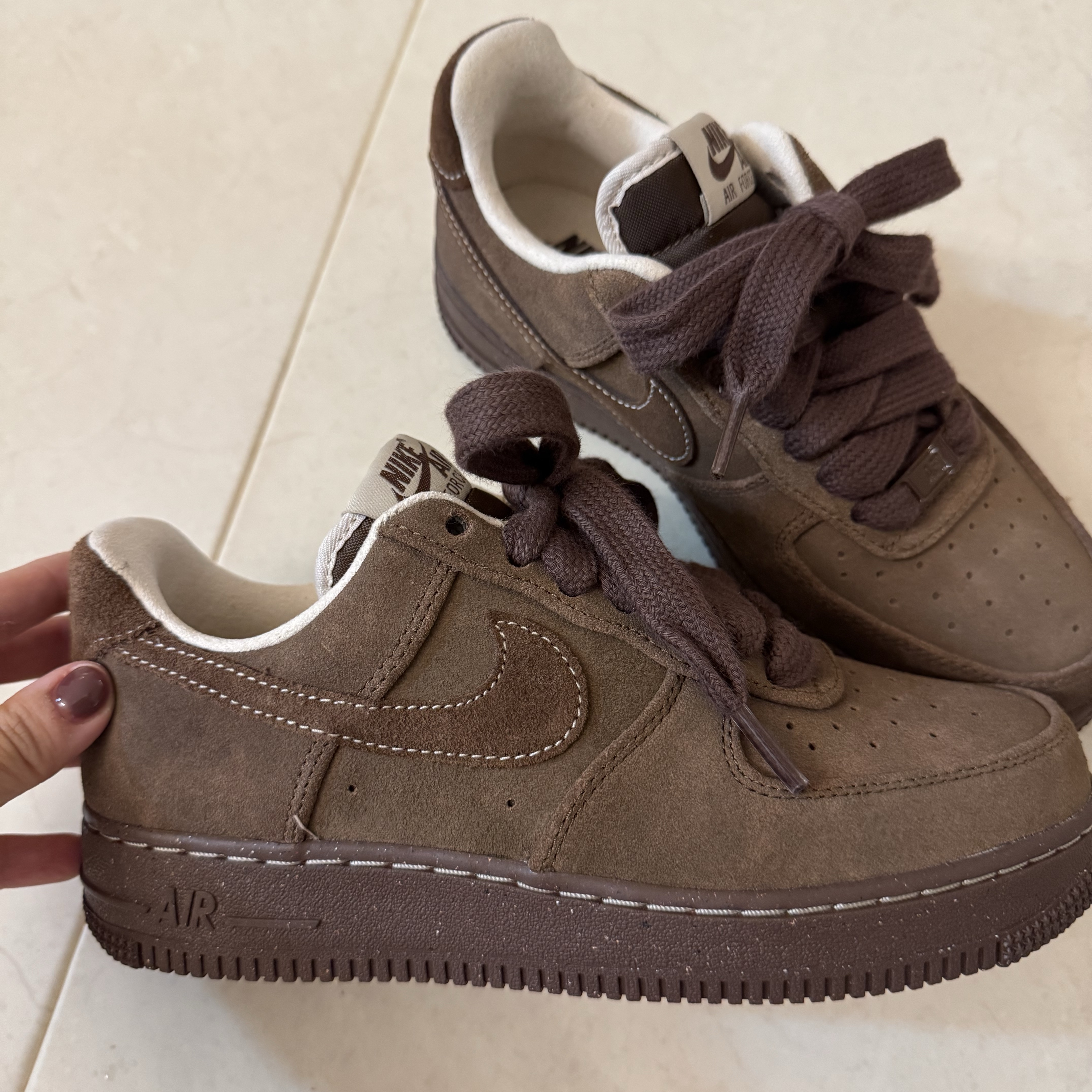(W) Nike Air Force 1 '07 Cacao Wow 착용 스타일