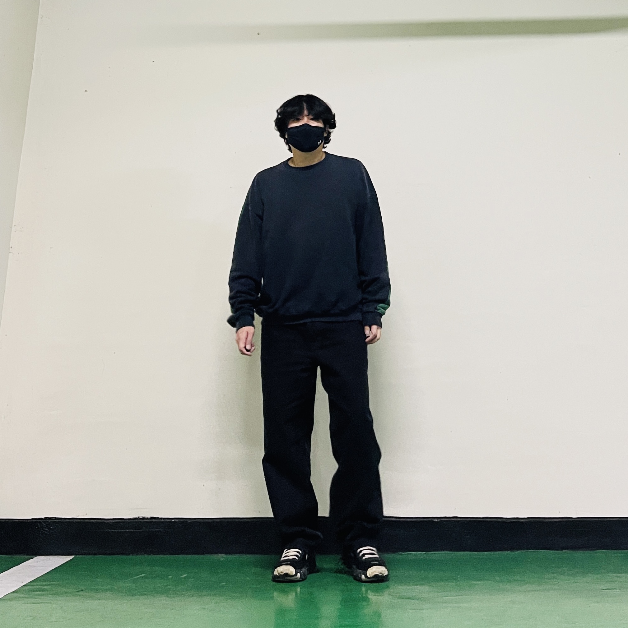 Stussy Washed Canvas Big OL' Jean Black, Kapital 2 Tone Big Fleece Sweatshirt Black Green 착용 스타일 - 2