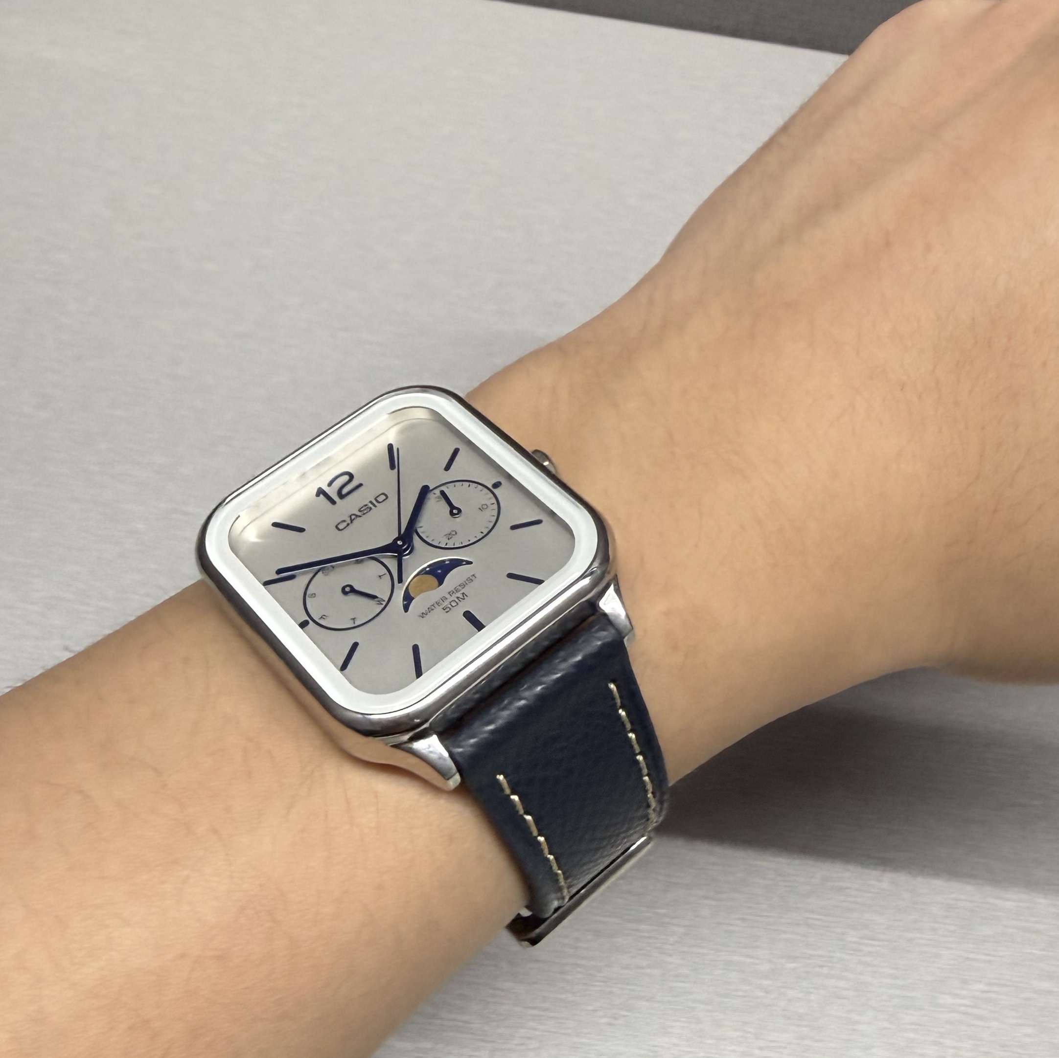 Casio MTP-M305D-7AV 착용 스타일 - 1